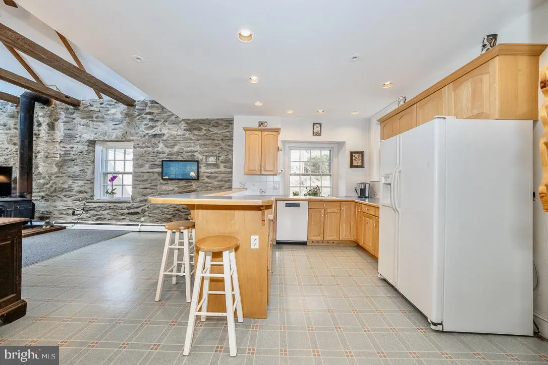 Wayne, Pennsylvania 19087, United States, 5 Bedrooms Bedrooms, ,4 BathroomsBathrooms,Residential,Coming Soon,98989