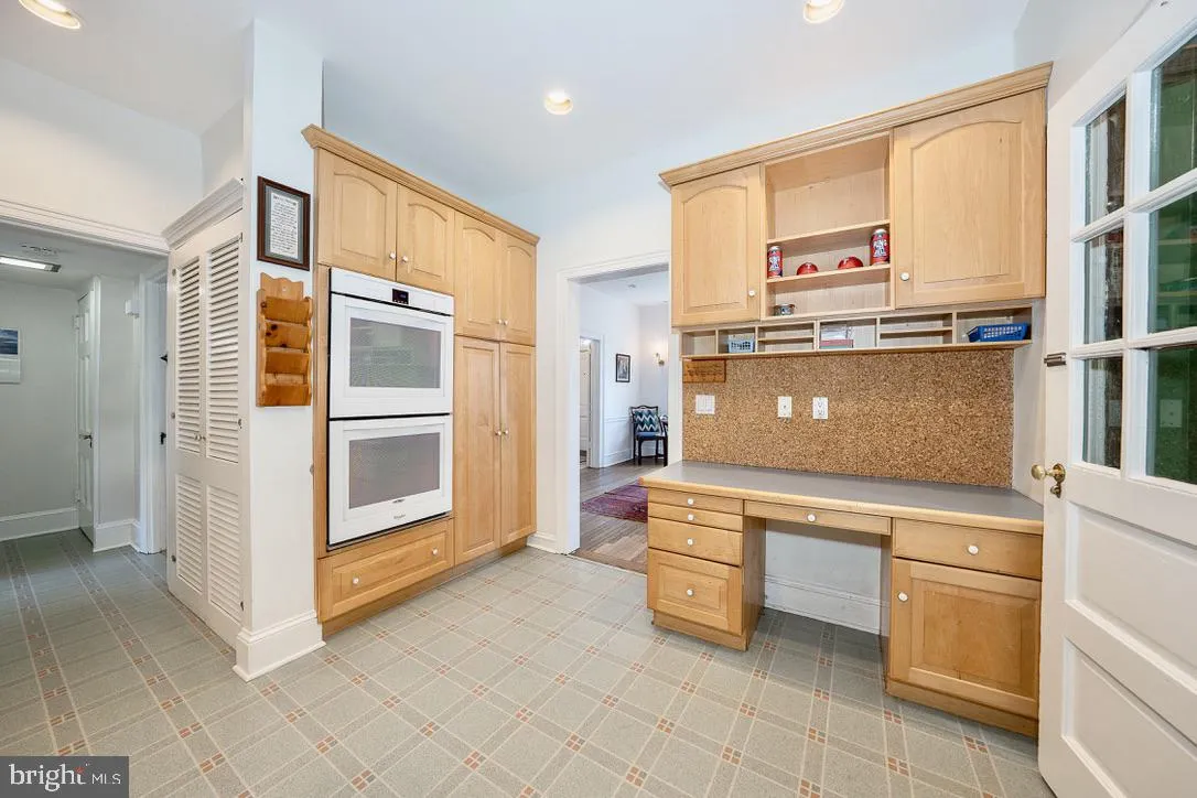 Wayne, Pennsylvania 19087, United States, 5 Bedrooms Bedrooms, ,4 BathroomsBathrooms,Residential,Coming Soon,98989