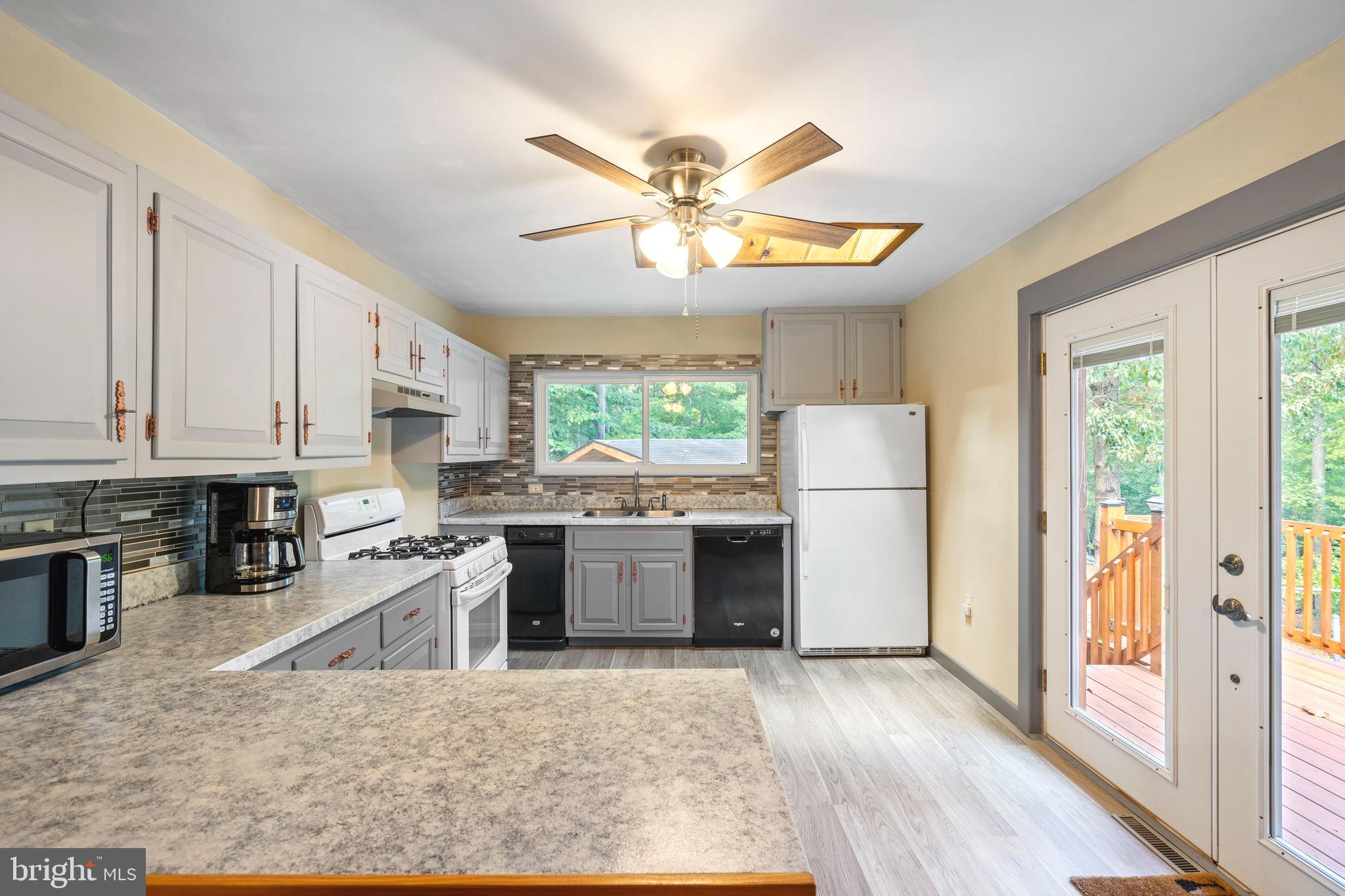 CHESAPEAKE RANCH ESTATES - Residential