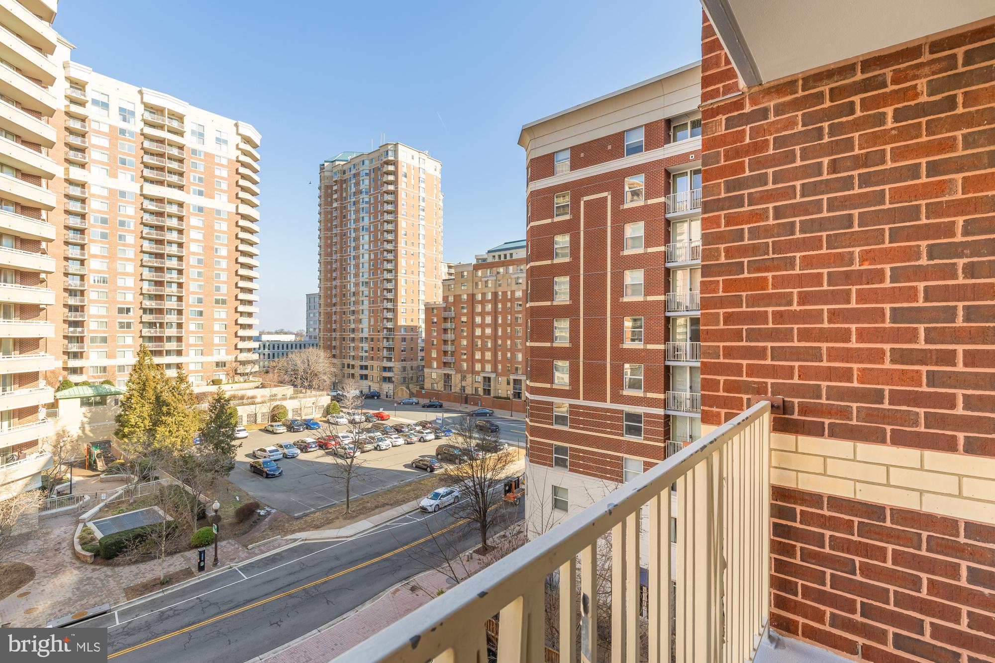 BALLSTON - Residential