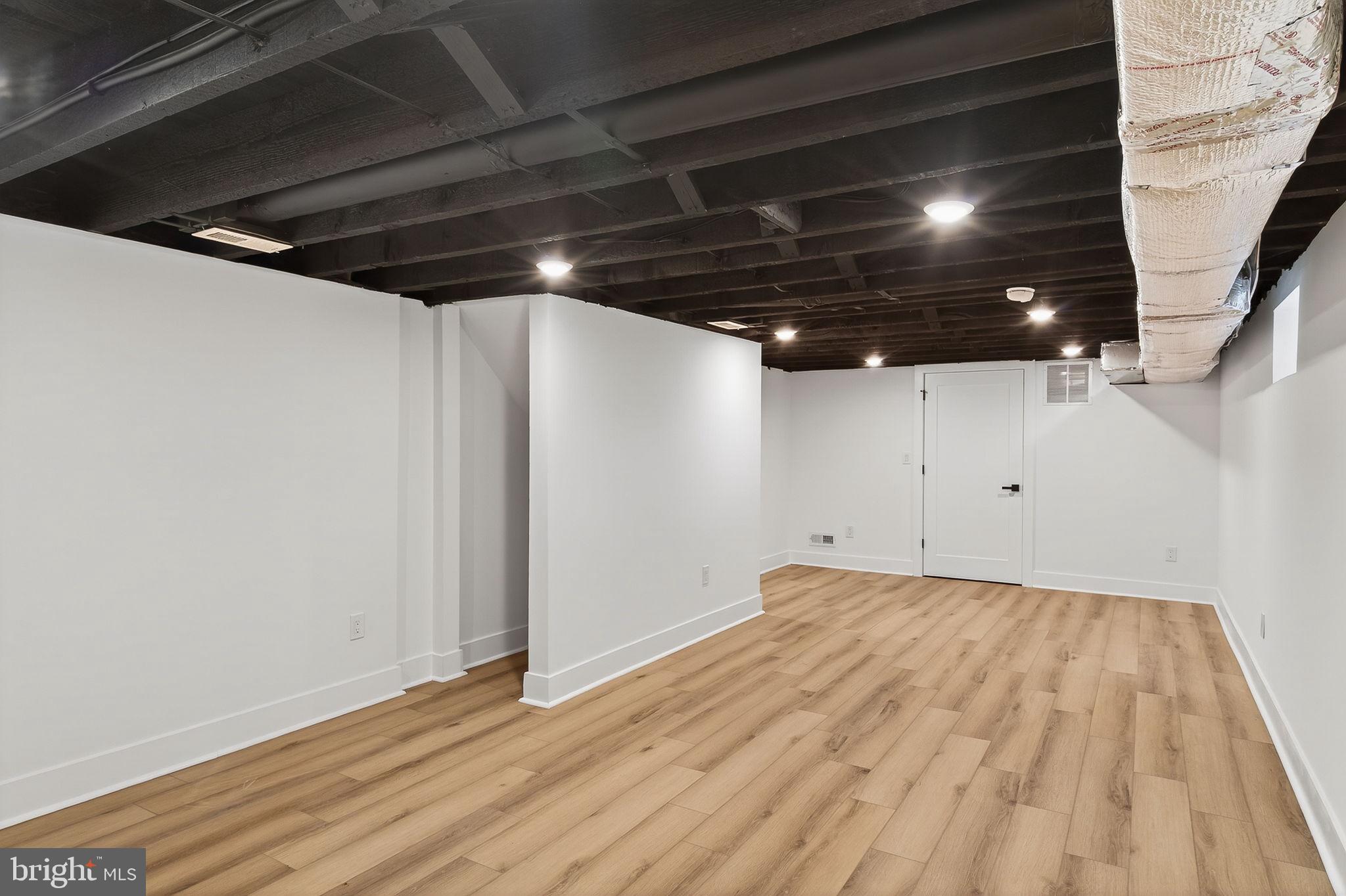 LLANERCH - Residential