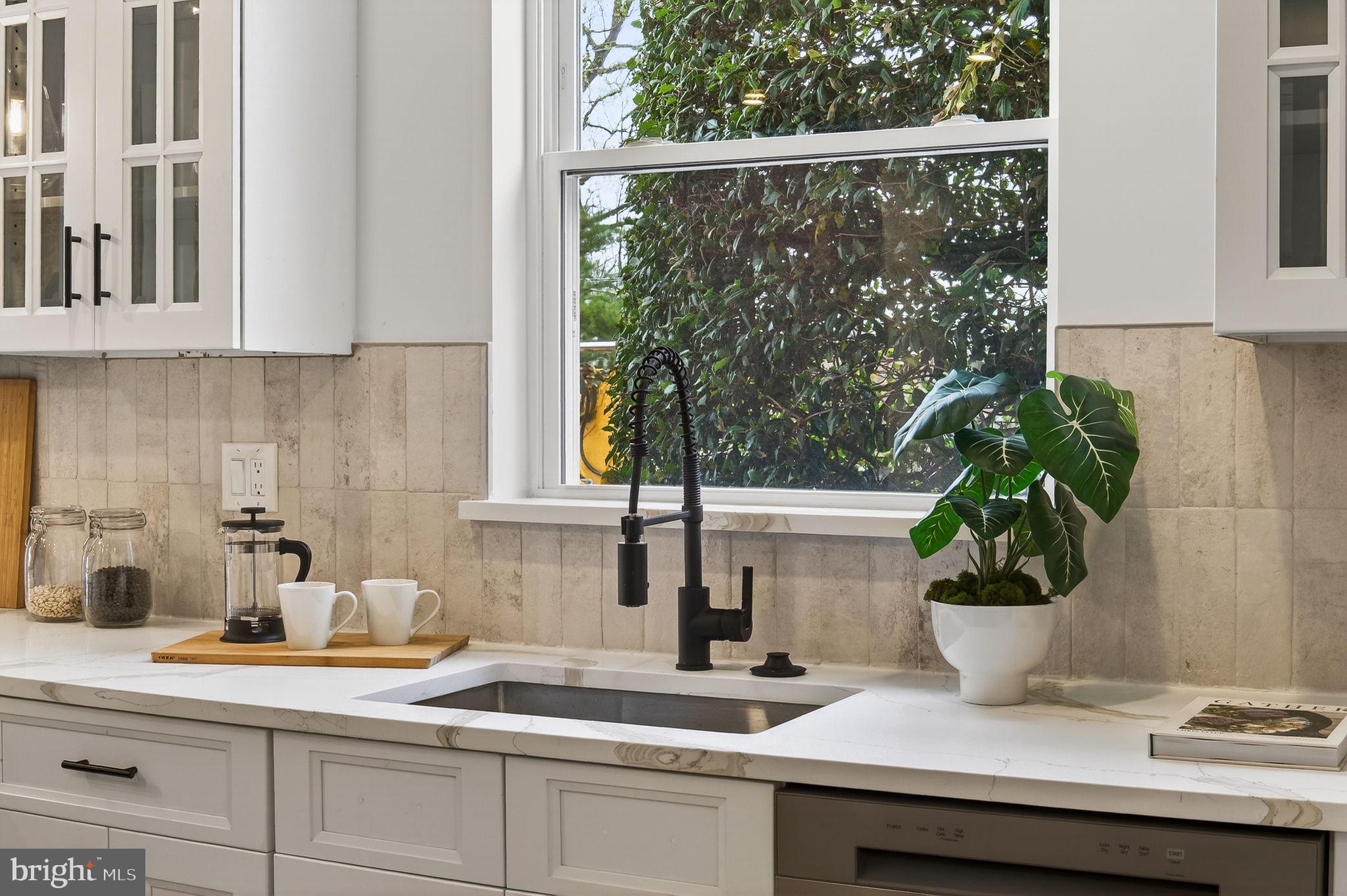 LLANERCH - Residential