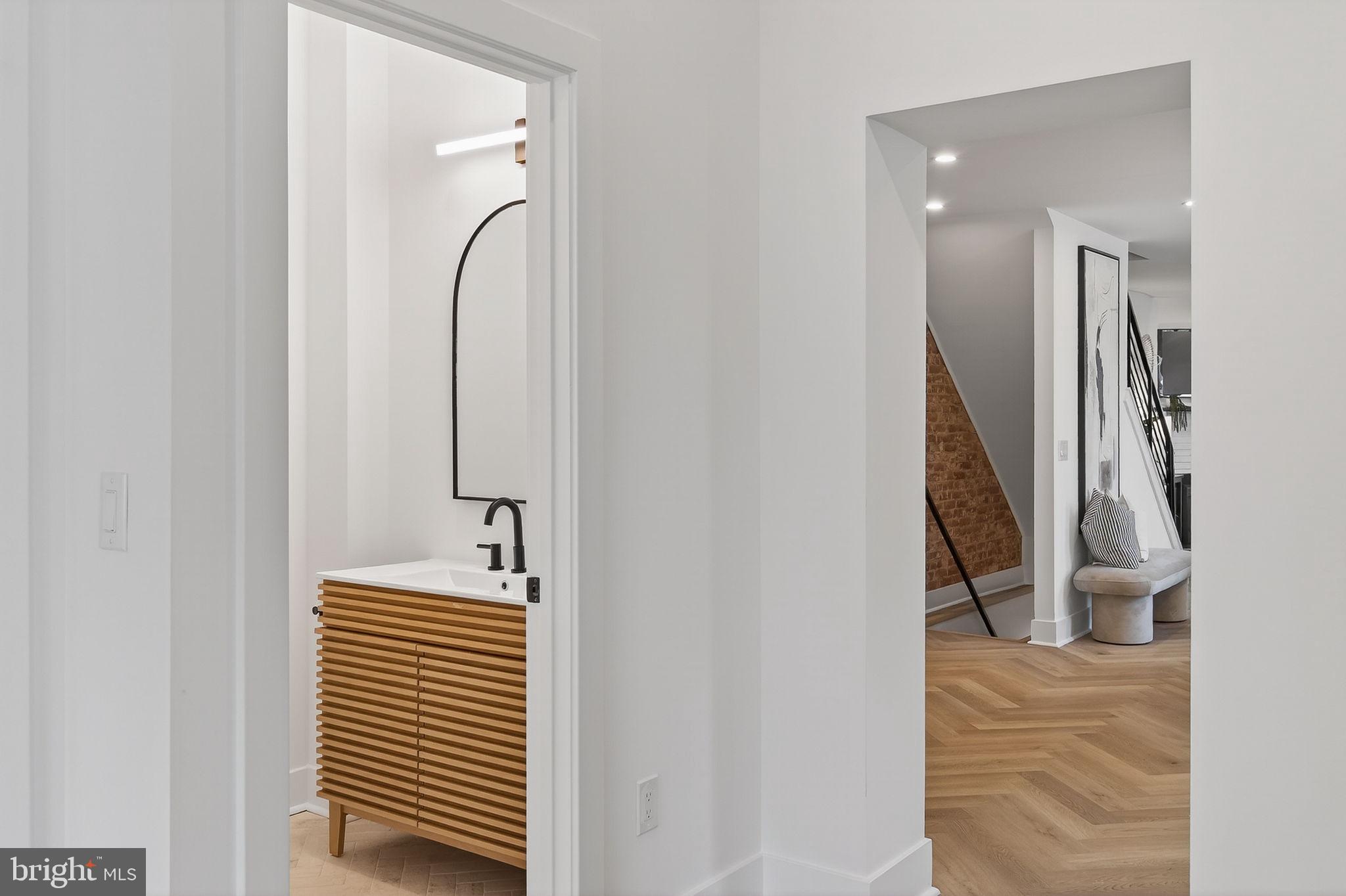 LLANERCH - Residential