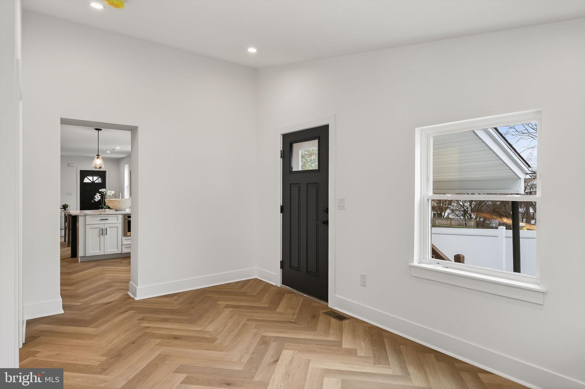 LLANERCH - Residential