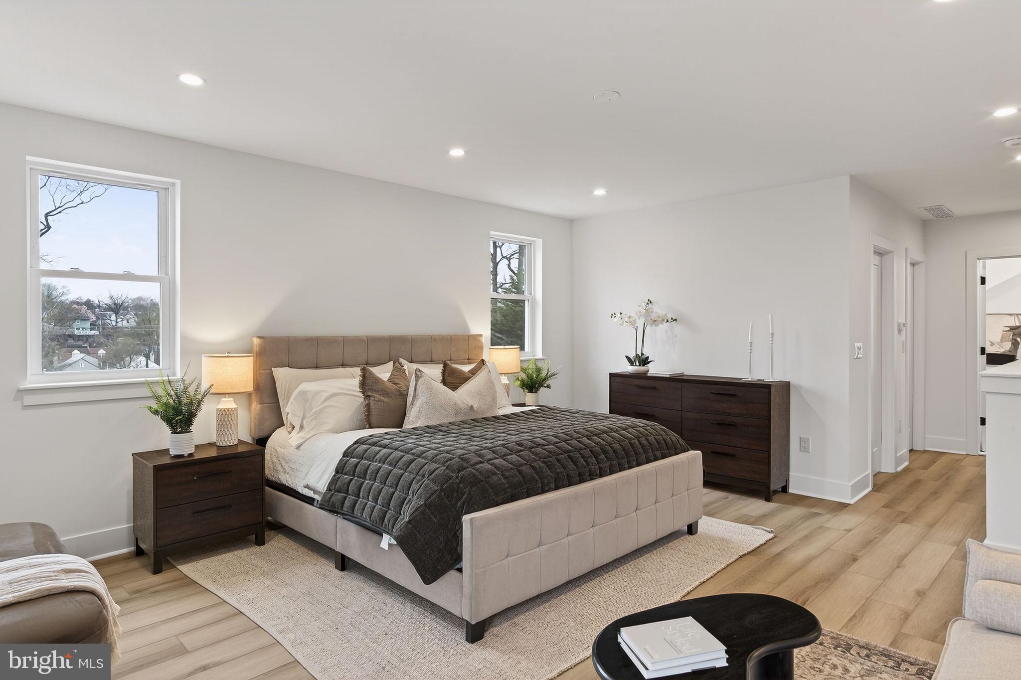 LLANERCH - Residential