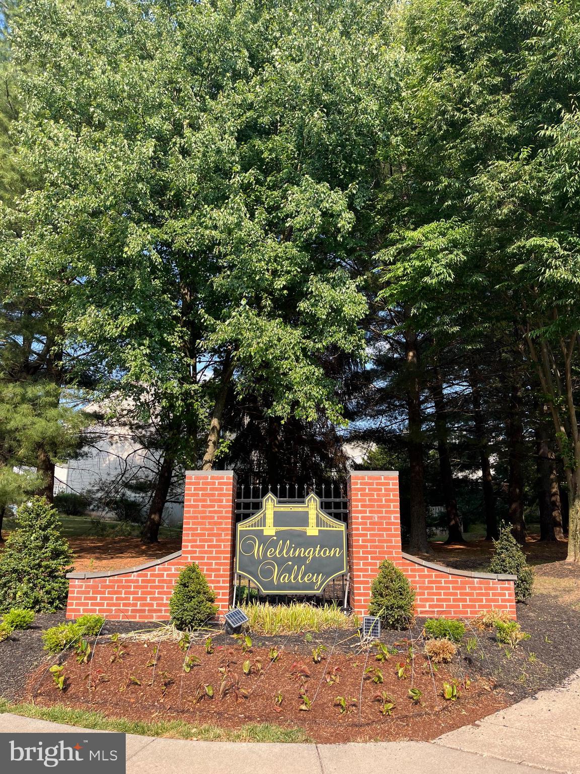 PADONIA COMPLEX - Residential