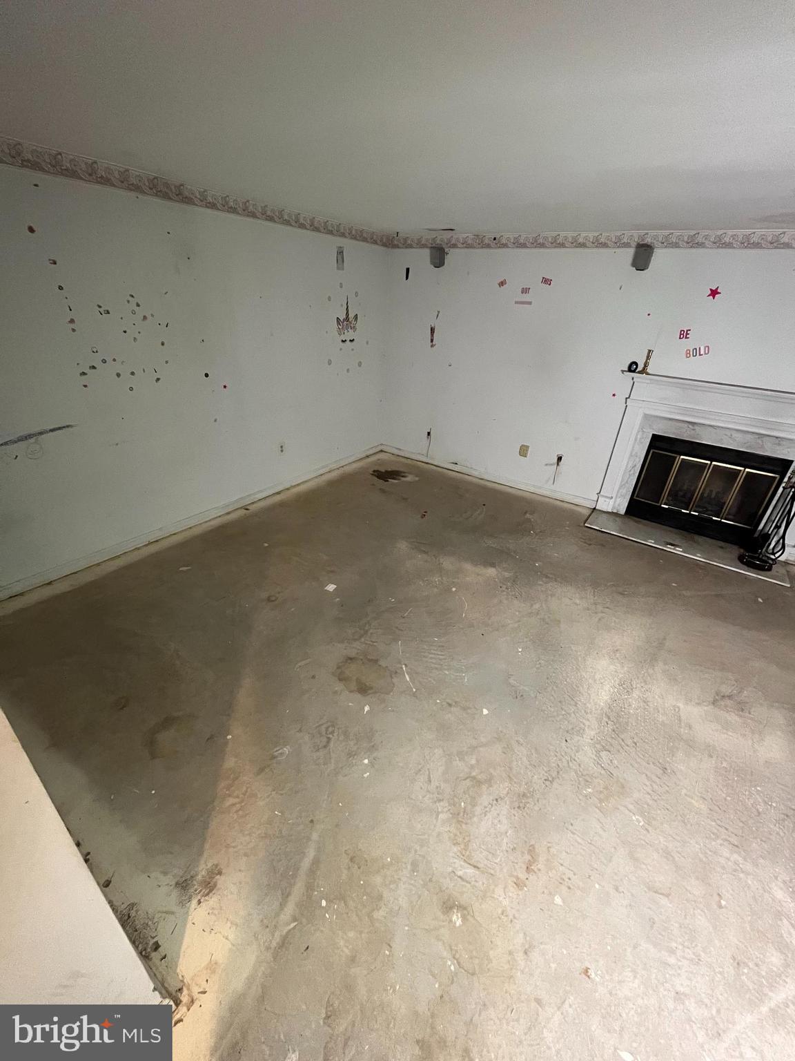 PADONIA COMPLEX - Residential