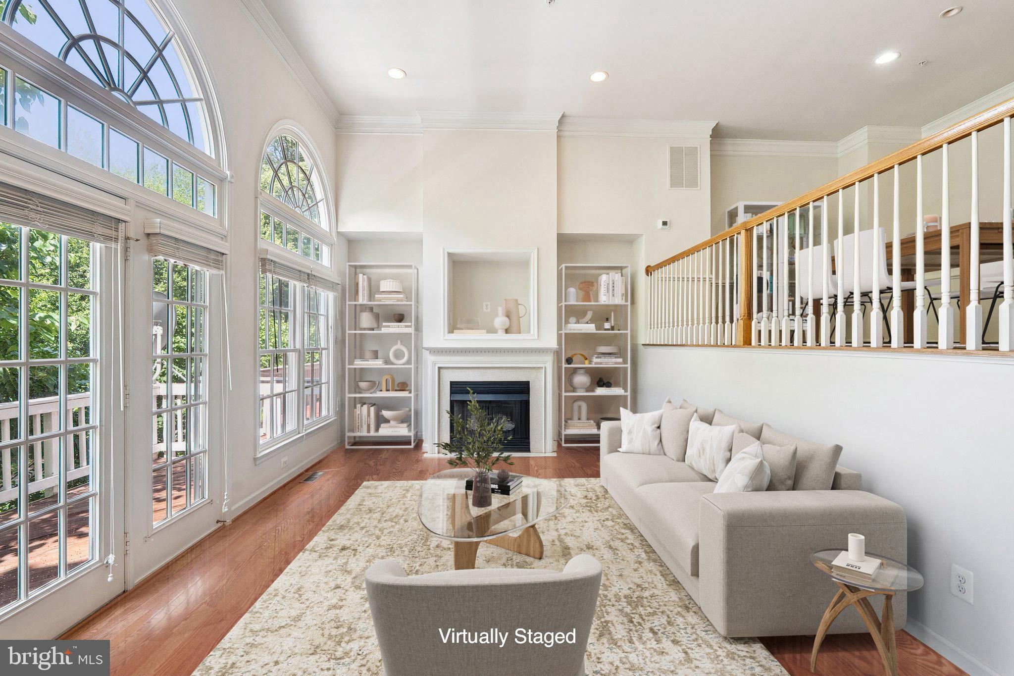 817 OAK KNOLL TERRACE
