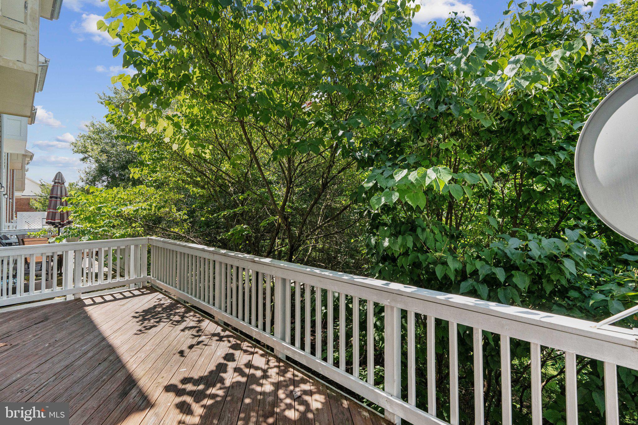 817 OAK KNOLL TERRACE
