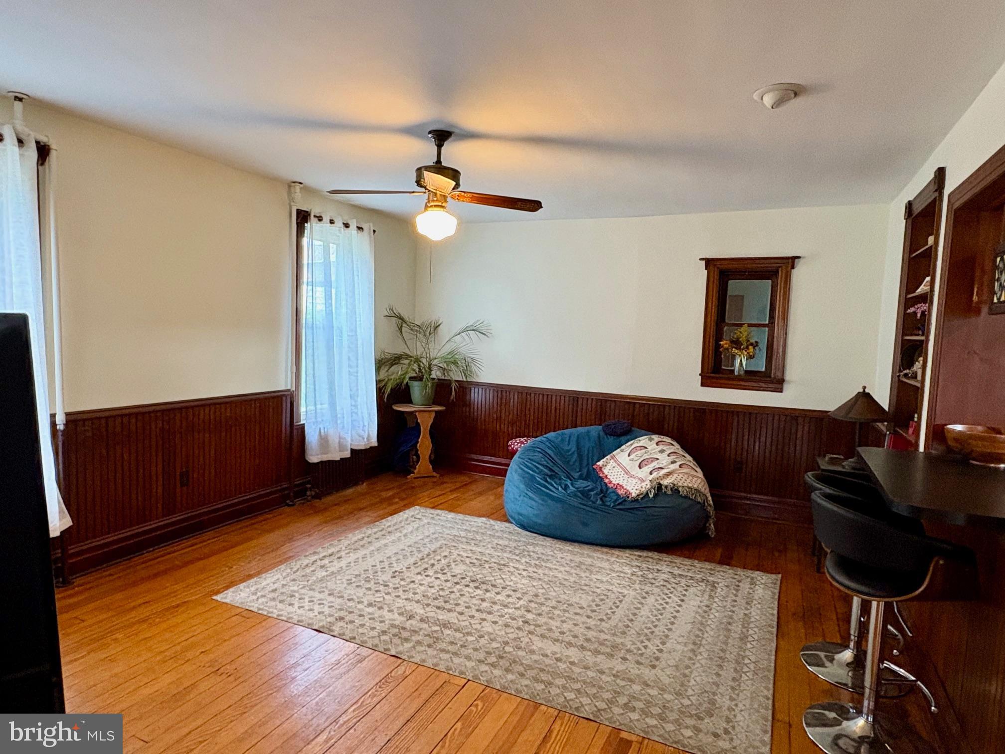 109 SUNNYSIDE AVENUE