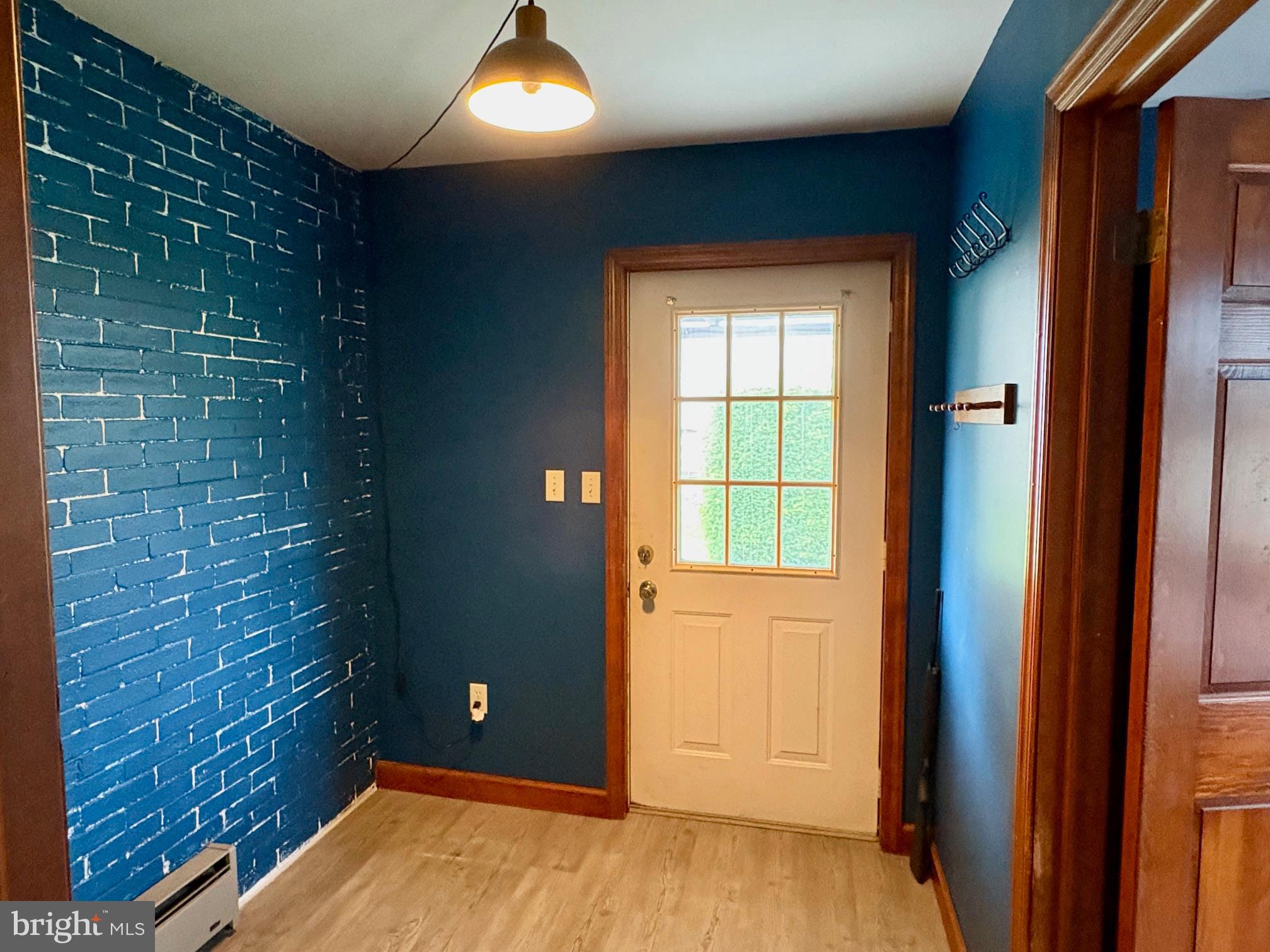 WAYNE HEIGHTS - Residential Lease