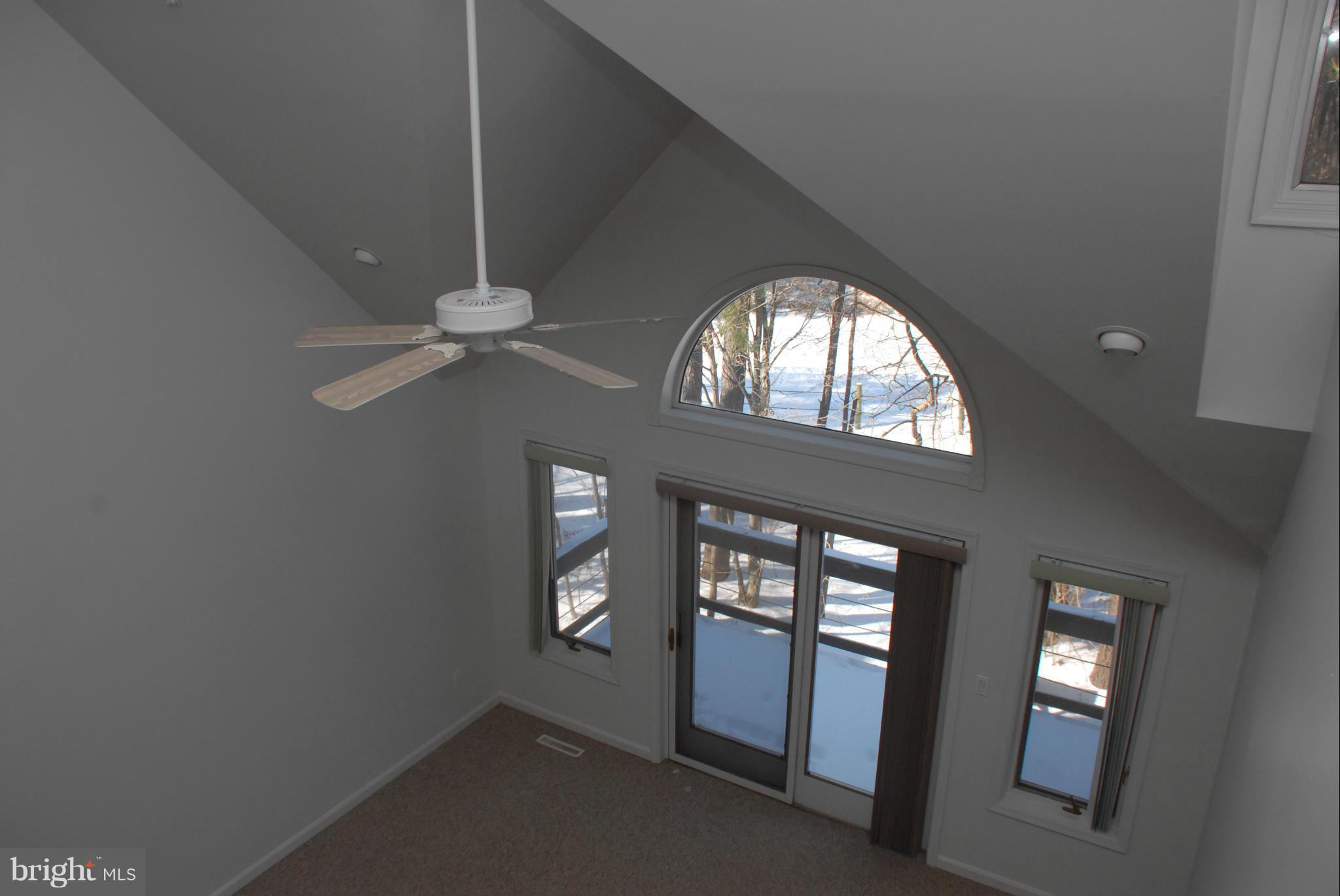 VILLAS ON WATERS EDGE - Residential Lease