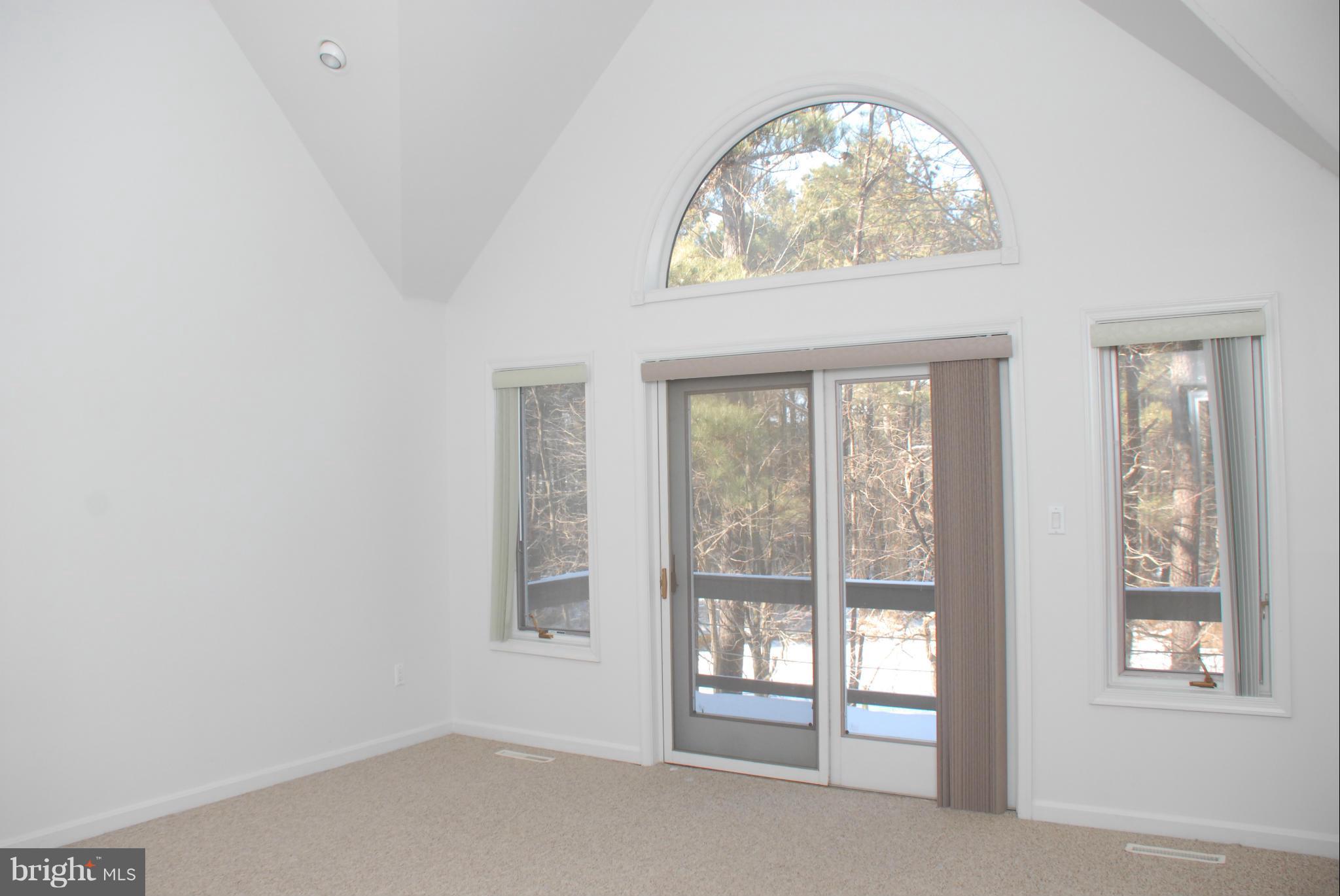 VILLAS ON WATERS EDGE - Residential Lease