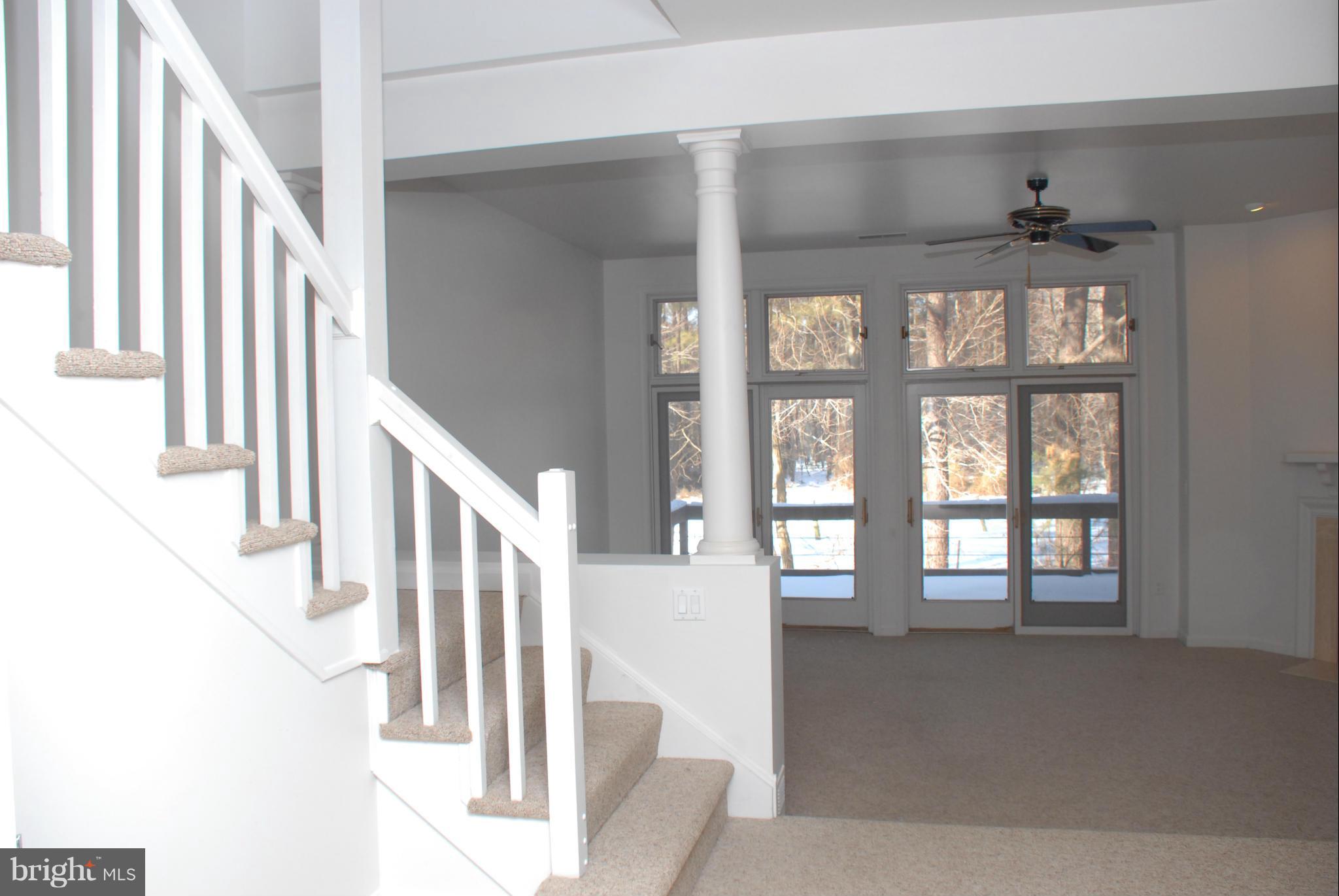 VILLAS ON WATERS EDGE - Residential Lease