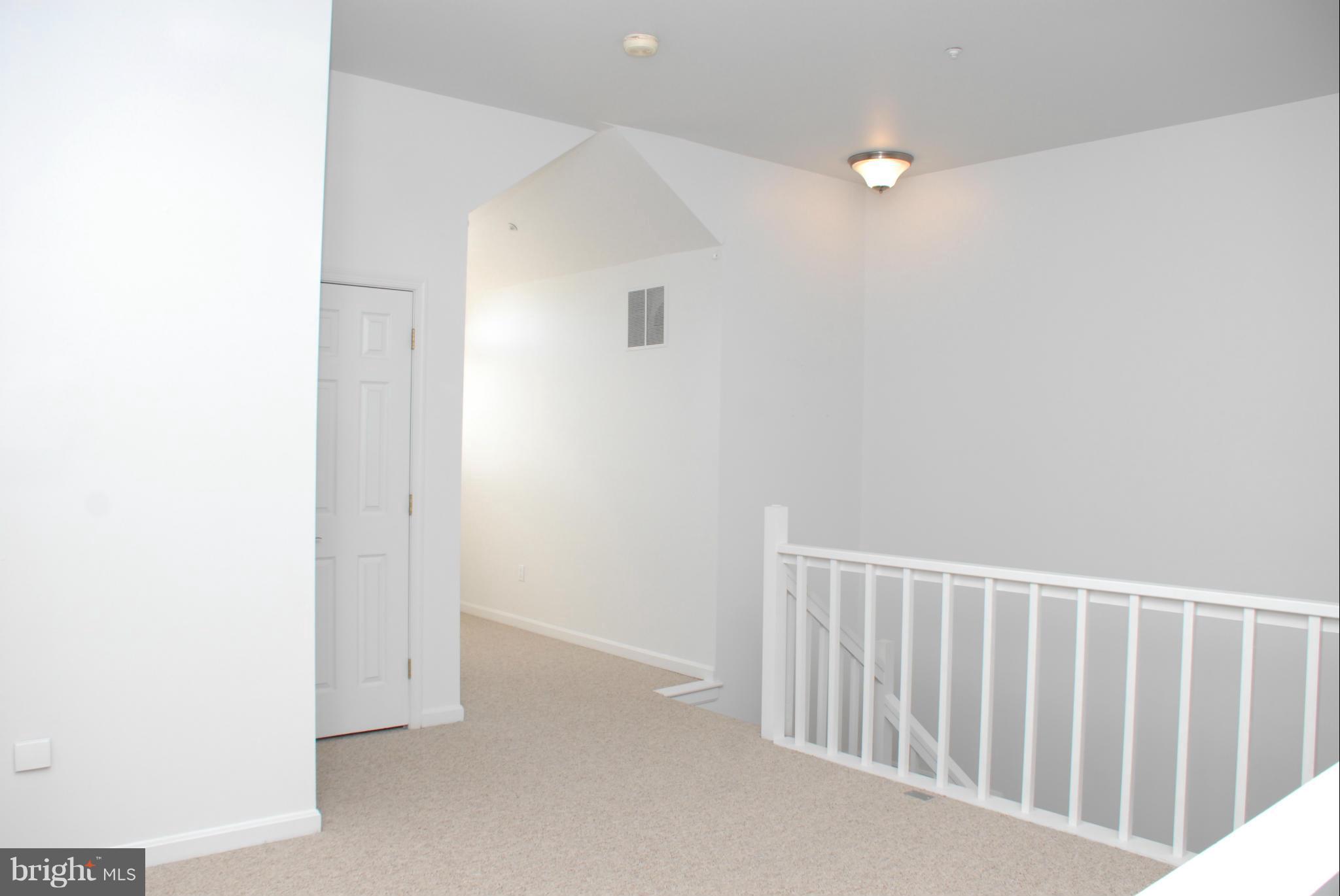 VILLAS ON WATERS EDGE - Residential Lease