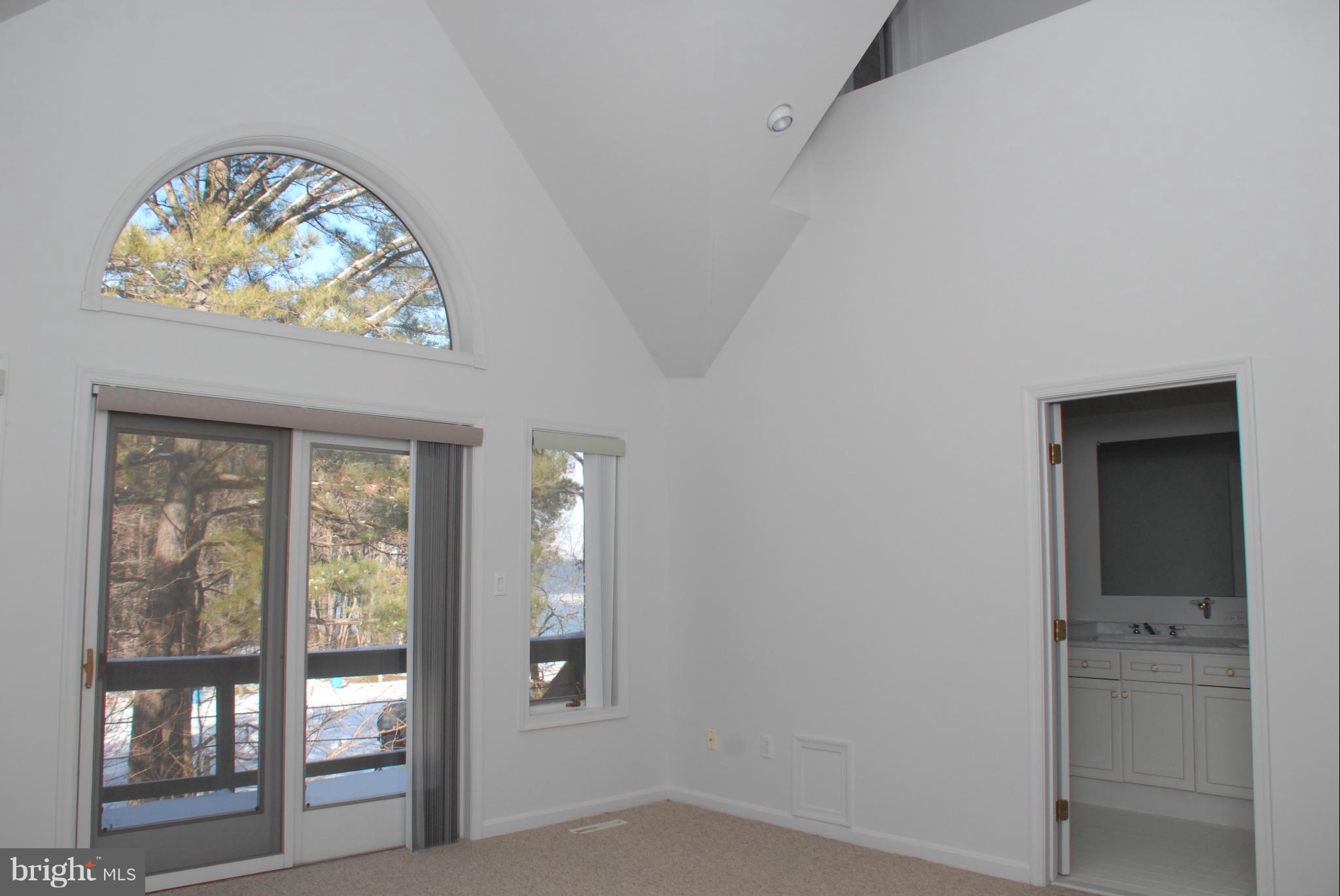 VILLAS ON WATERS EDGE - Residential Lease