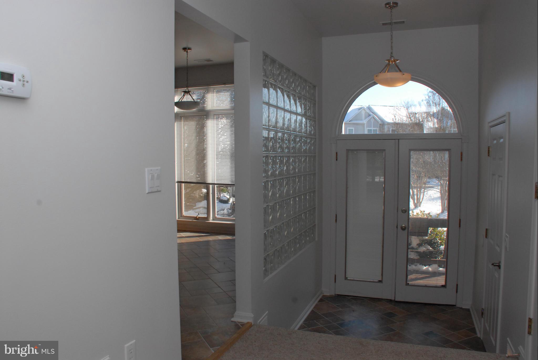 VILLAS ON WATERS EDGE - Residential Lease