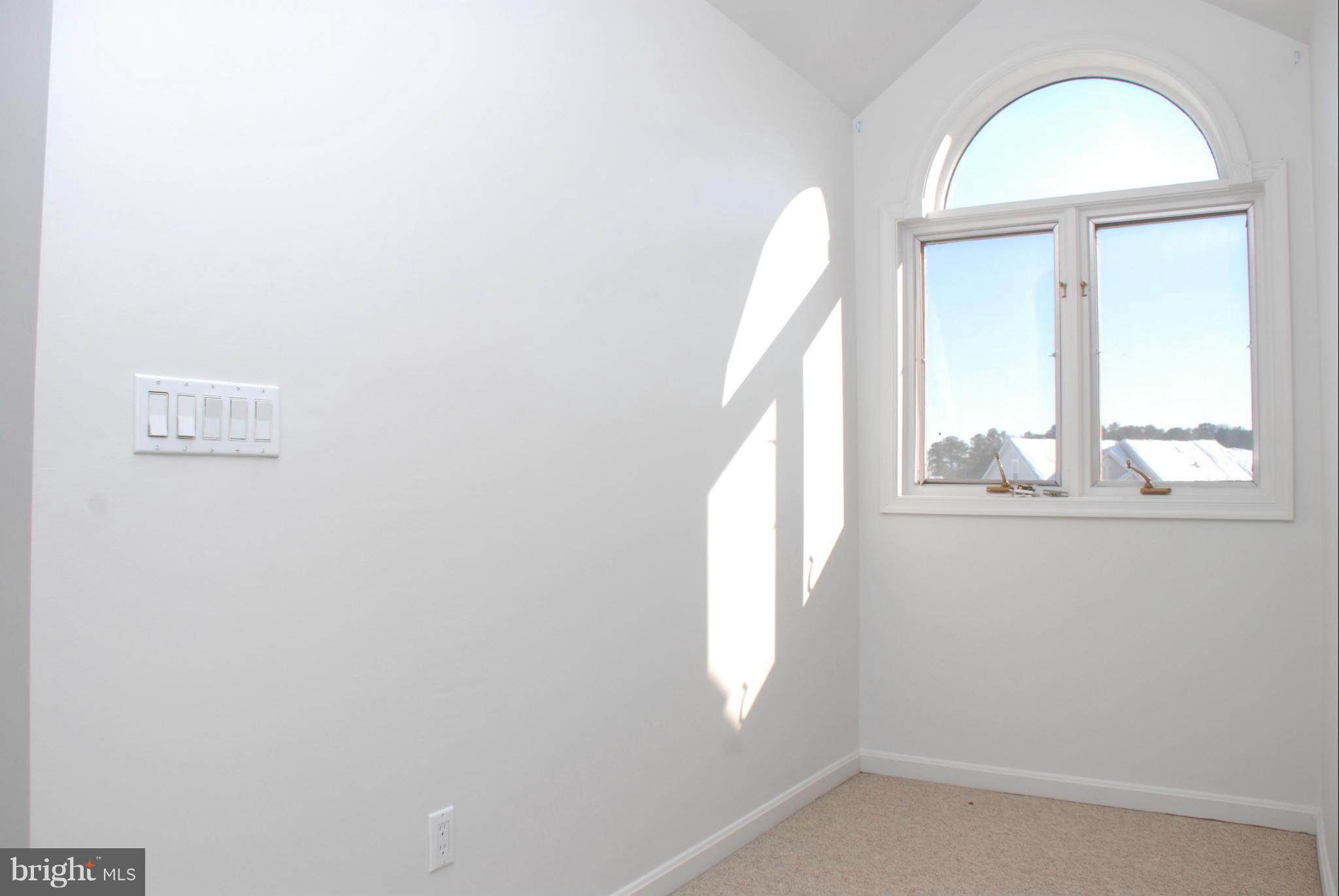 VILLAS ON WATERS EDGE - Residential Lease