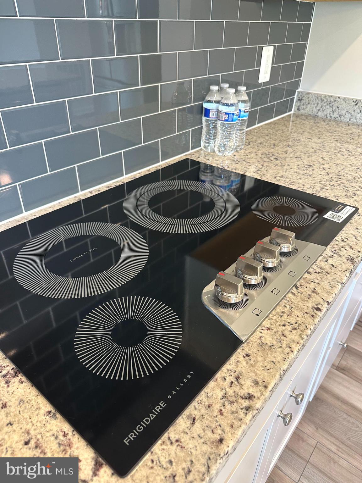 RED CLOVER MEADOWS - Residential Lease