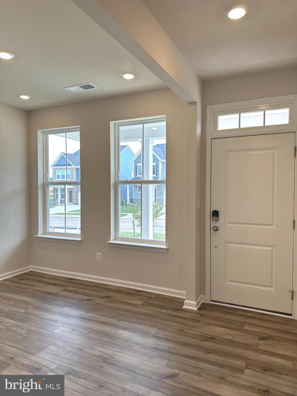 RED CLOVER MEADOWS - Residential Lease