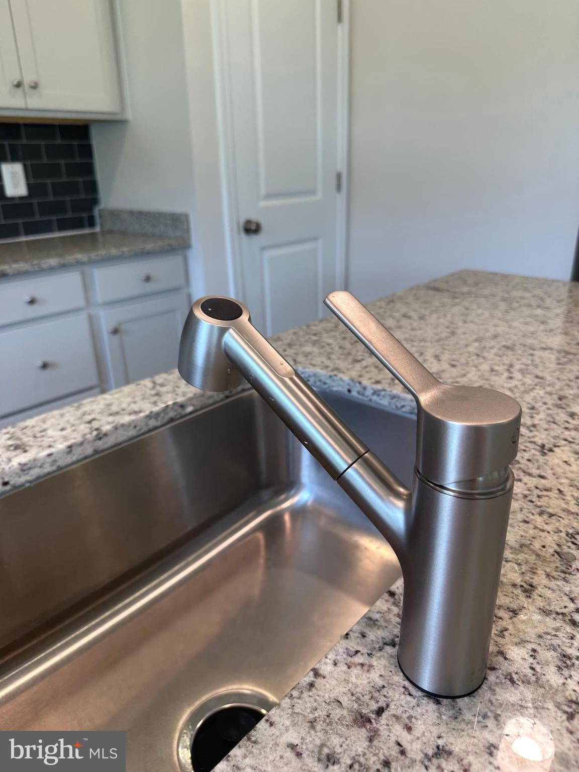 RED CLOVER MEADOWS - Residential Lease