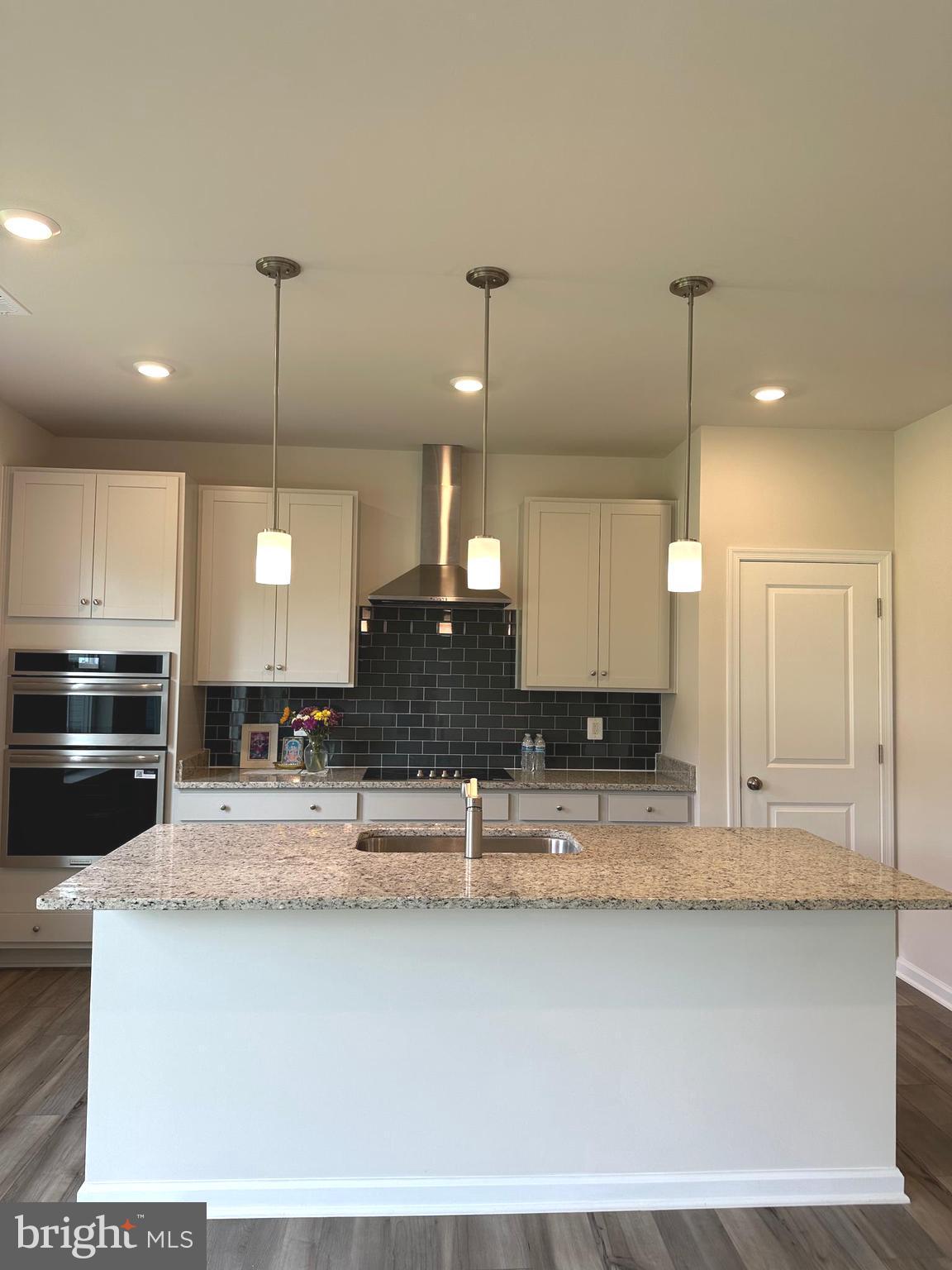 RED CLOVER MEADOWS - Residential Lease