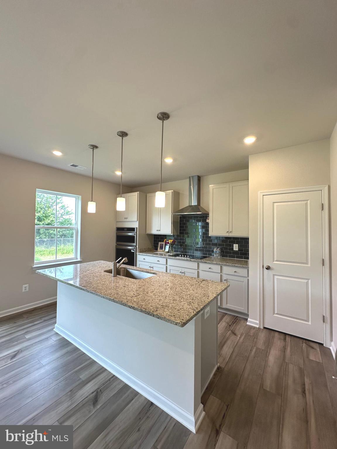 RED CLOVER MEADOWS - Residential Lease