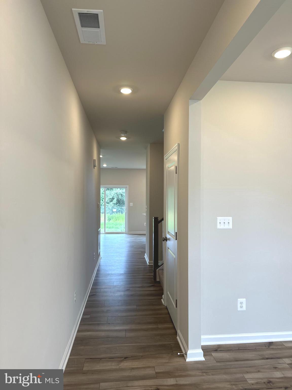 RED CLOVER MEADOWS - Residential Lease