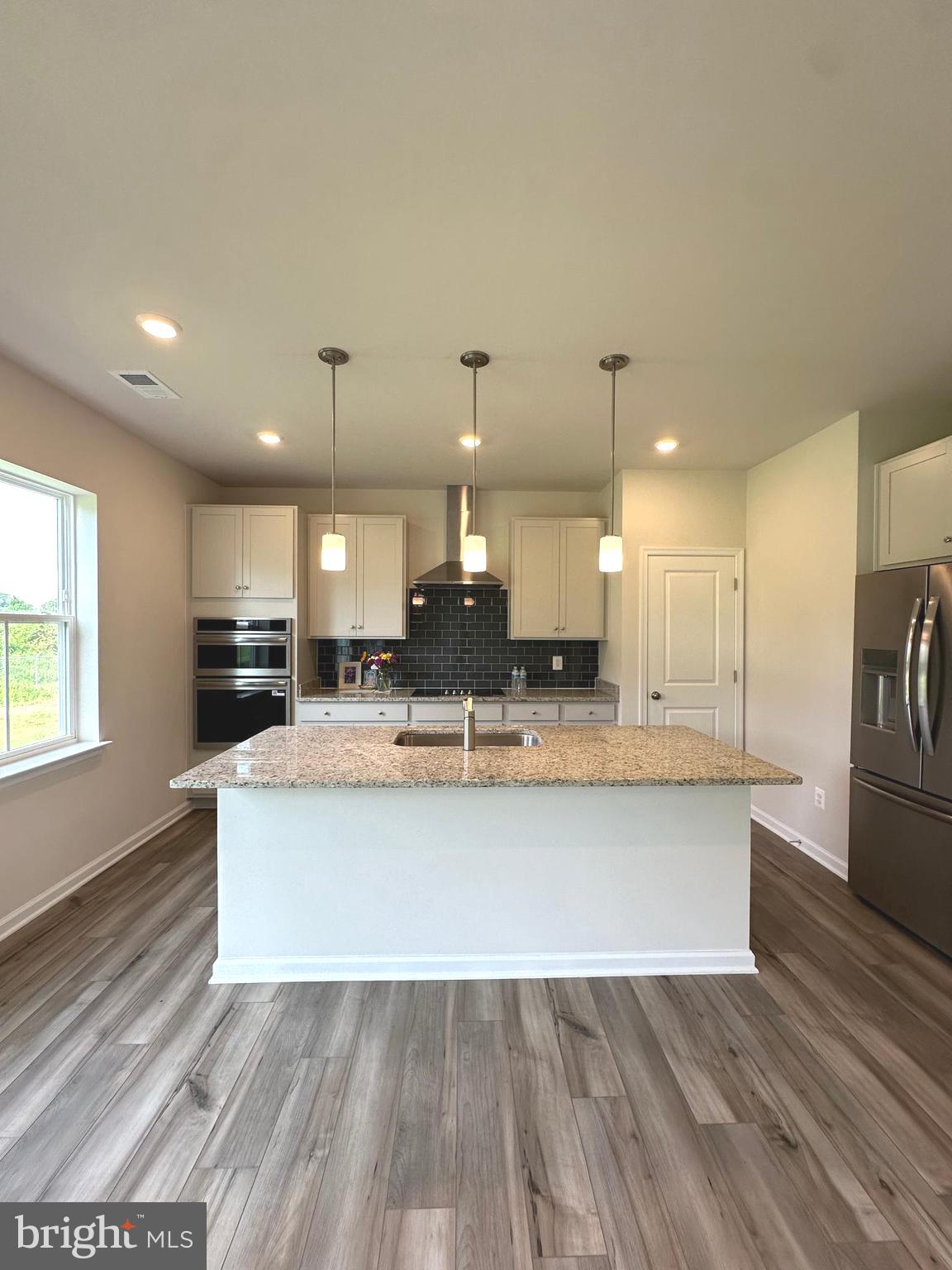 RED CLOVER MEADOWS - Residential Lease