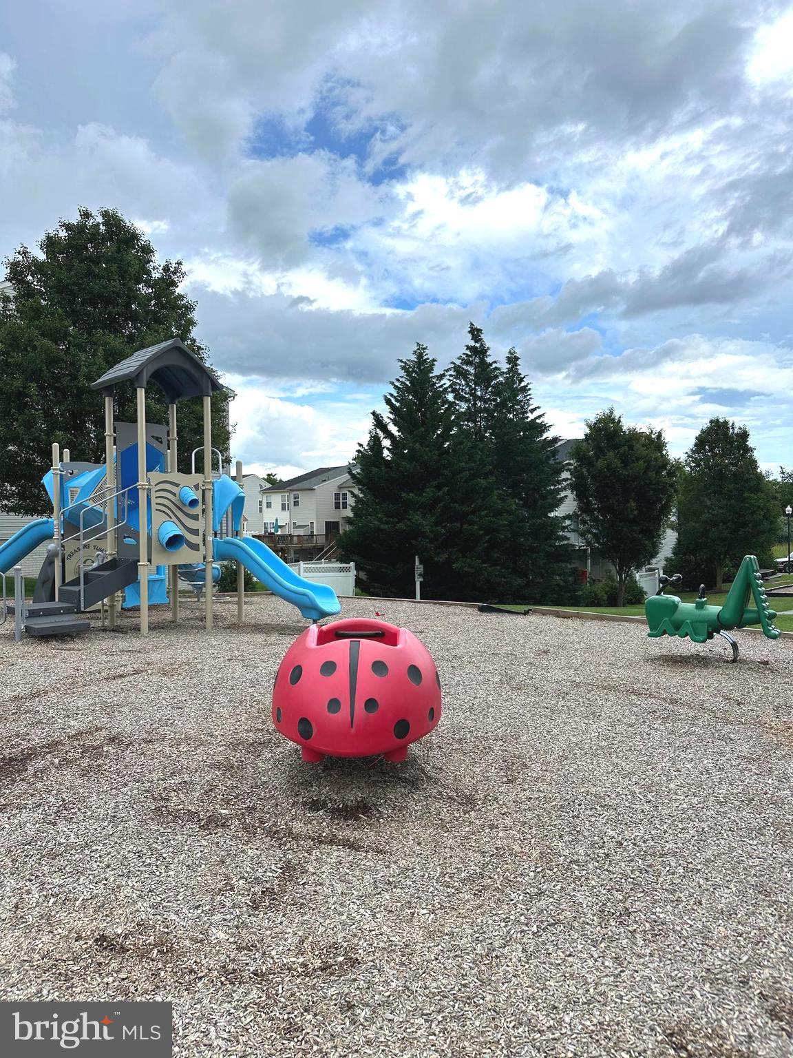 RED CLOVER MEADOWS - Residential Lease