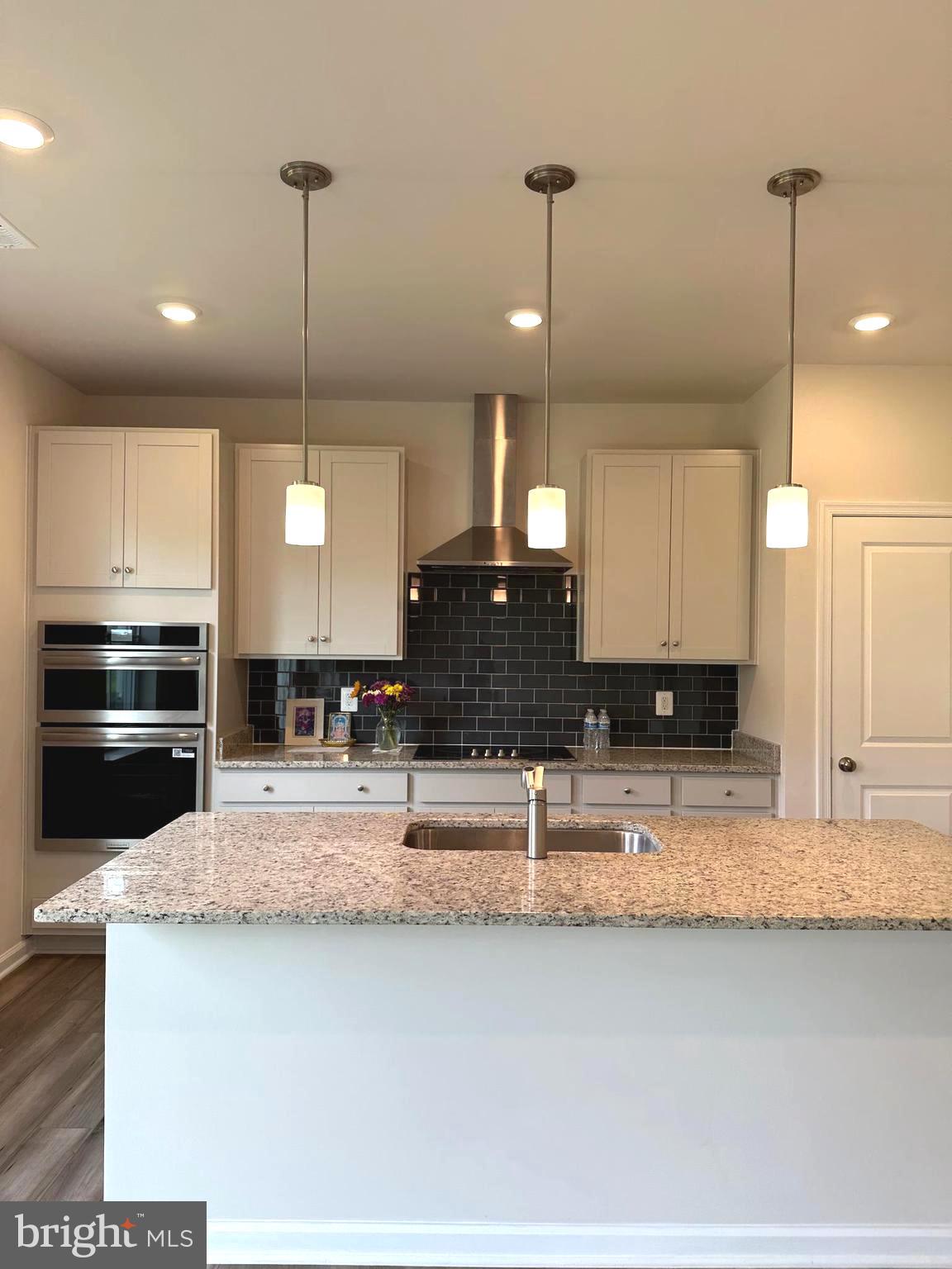 RED CLOVER MEADOWS - Residential Lease