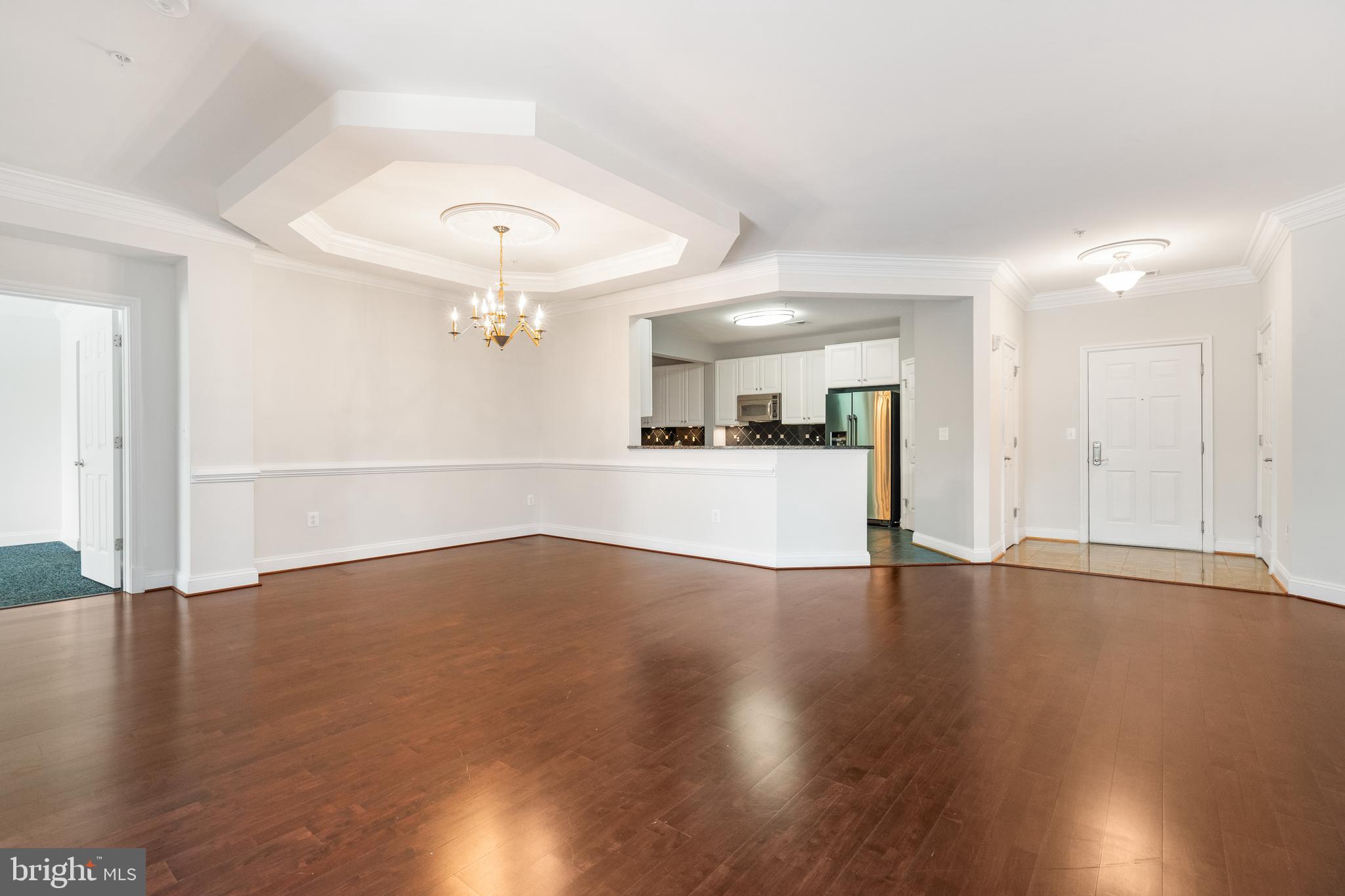 THE BLUFFS AT QUARRY LAKE - Residential