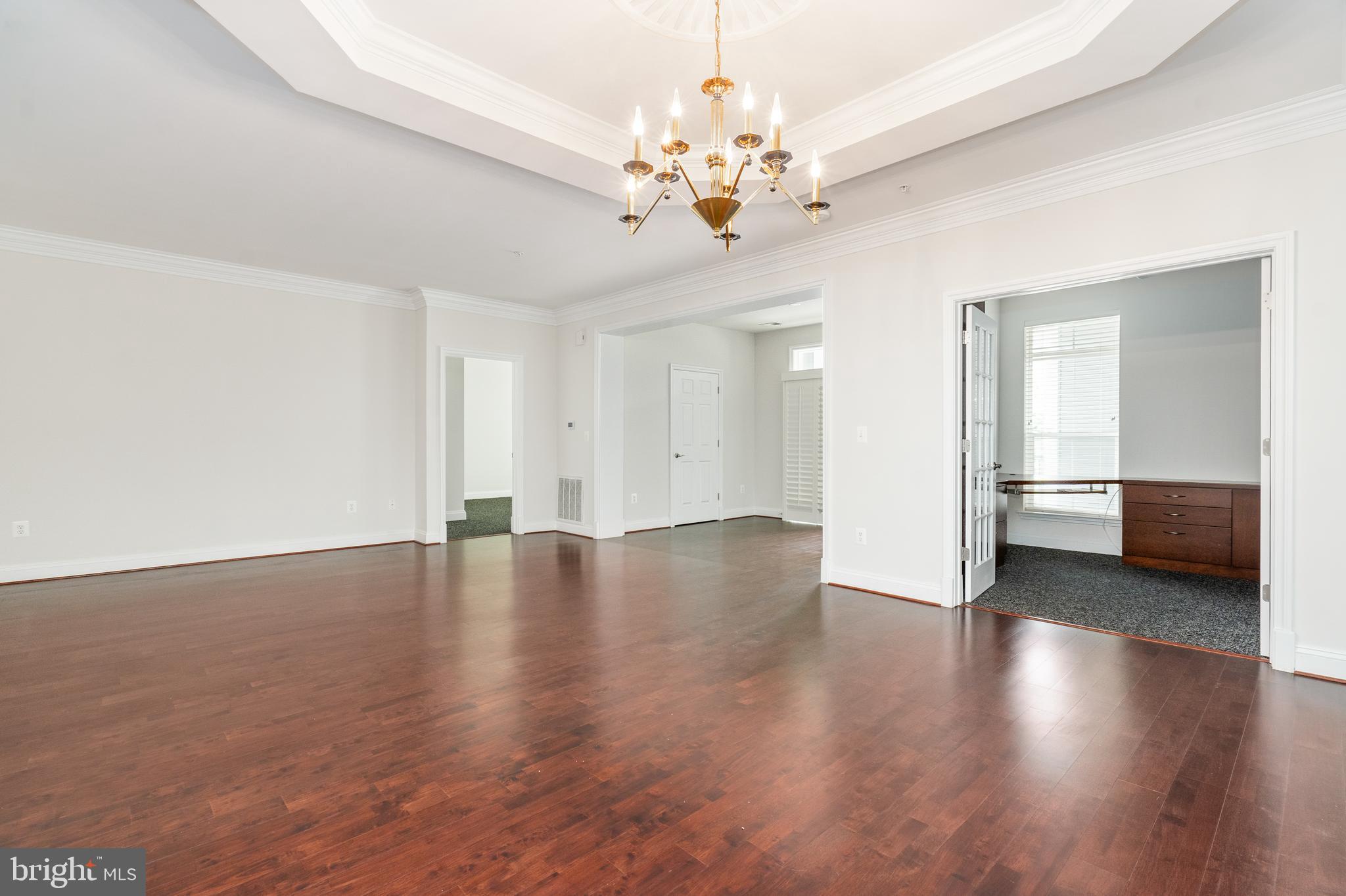 THE BLUFFS AT QUARRY LAKE - Residential