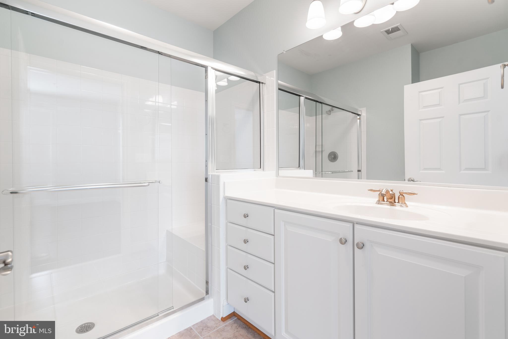 THE BLUFFS AT QUARRY LAKE - Residential