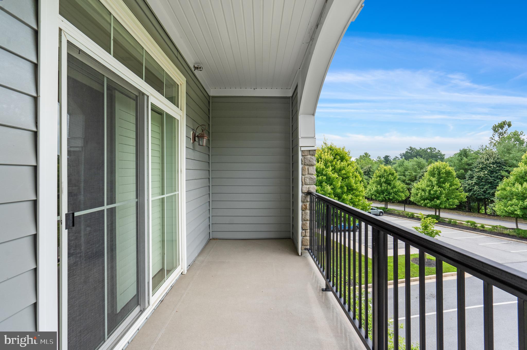 THE BLUFFS AT QUARRY LAKE - Residential
