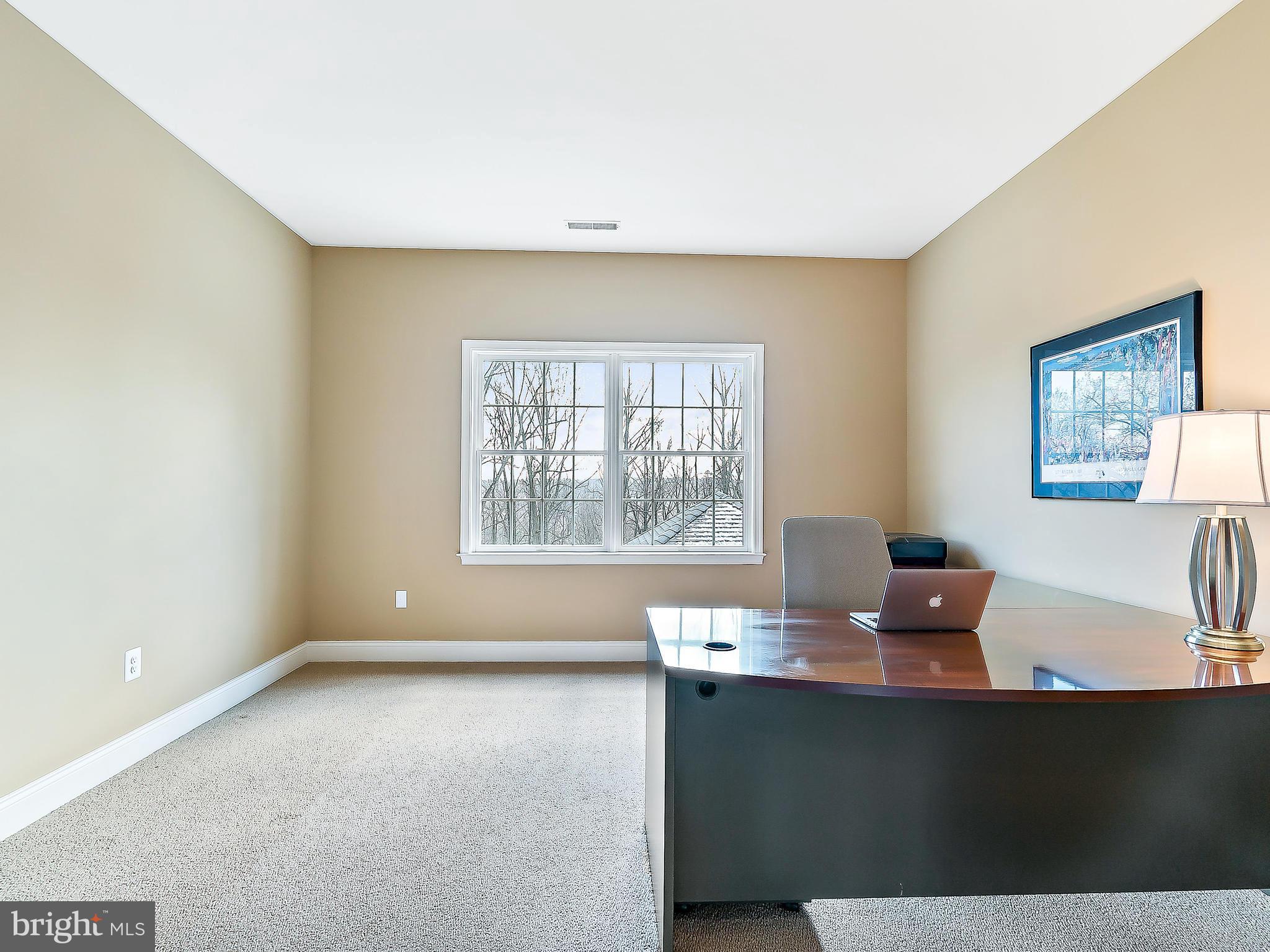 HUNT VALLEY - Residential