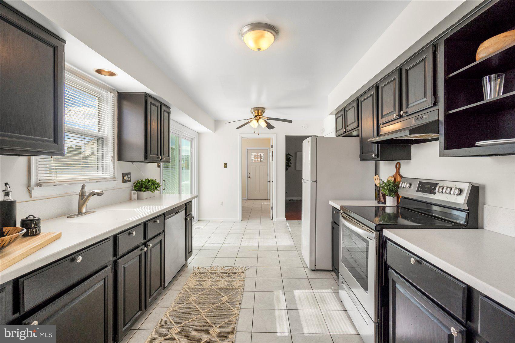 DISCOVERY ACRES - Residential