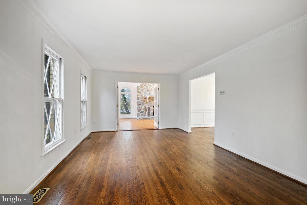 OLD FARM - Residential