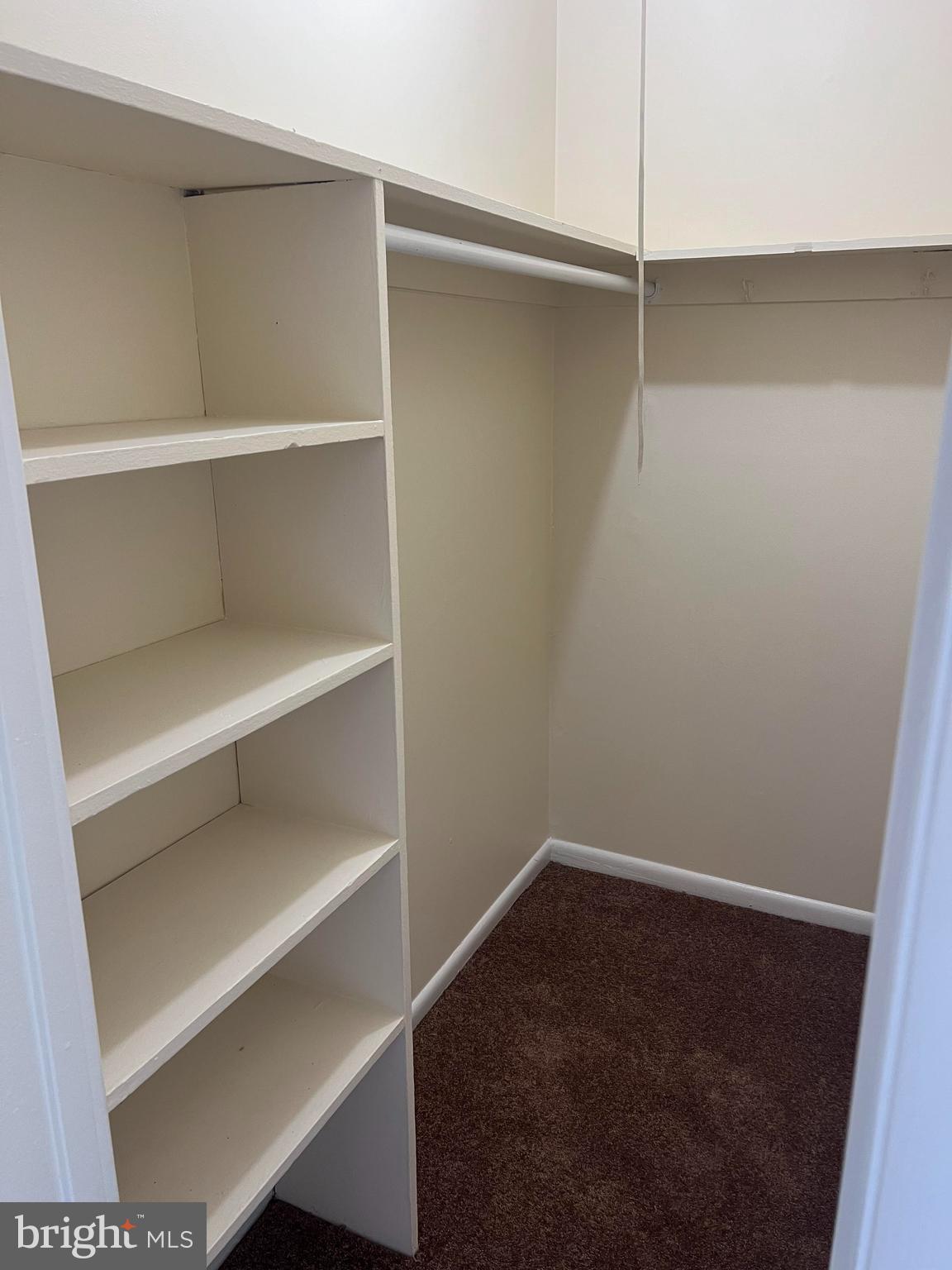 BETHESDA PARK - Residential Lease