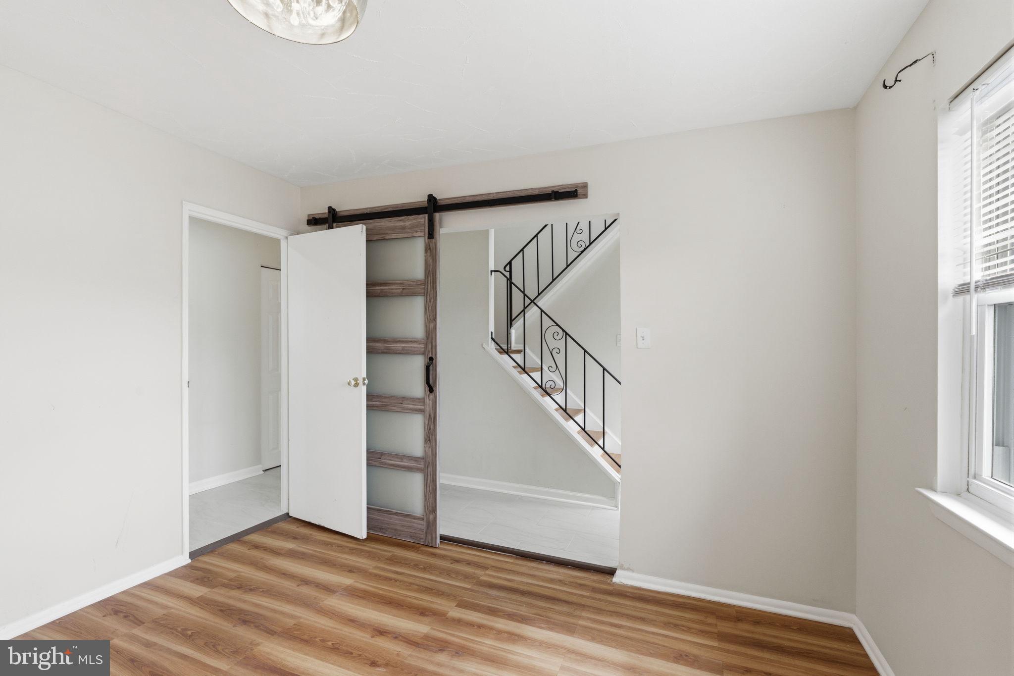 COUNTY DOWNE - Residential