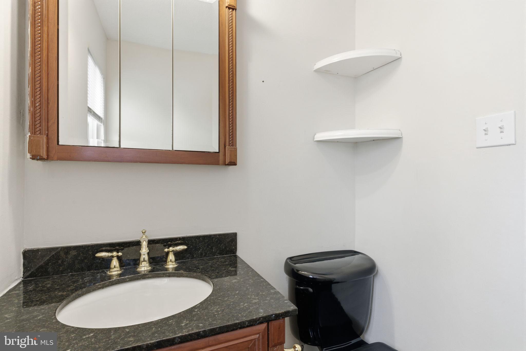 COUNTY DOWNE - Residential