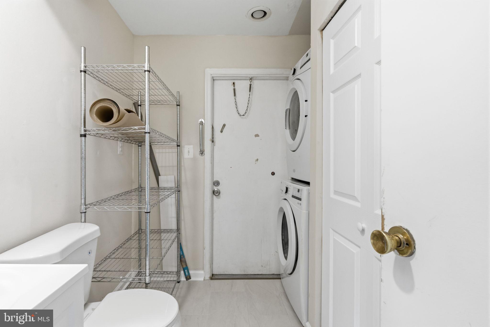 COUNTY DOWNE - Residential