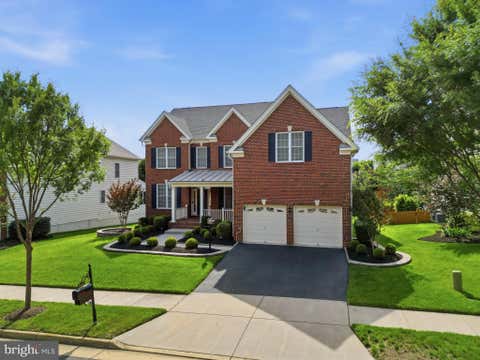Homes For Sale - 15413 Admiral Baker Circle<br/> HAYMARKET, VA 20169