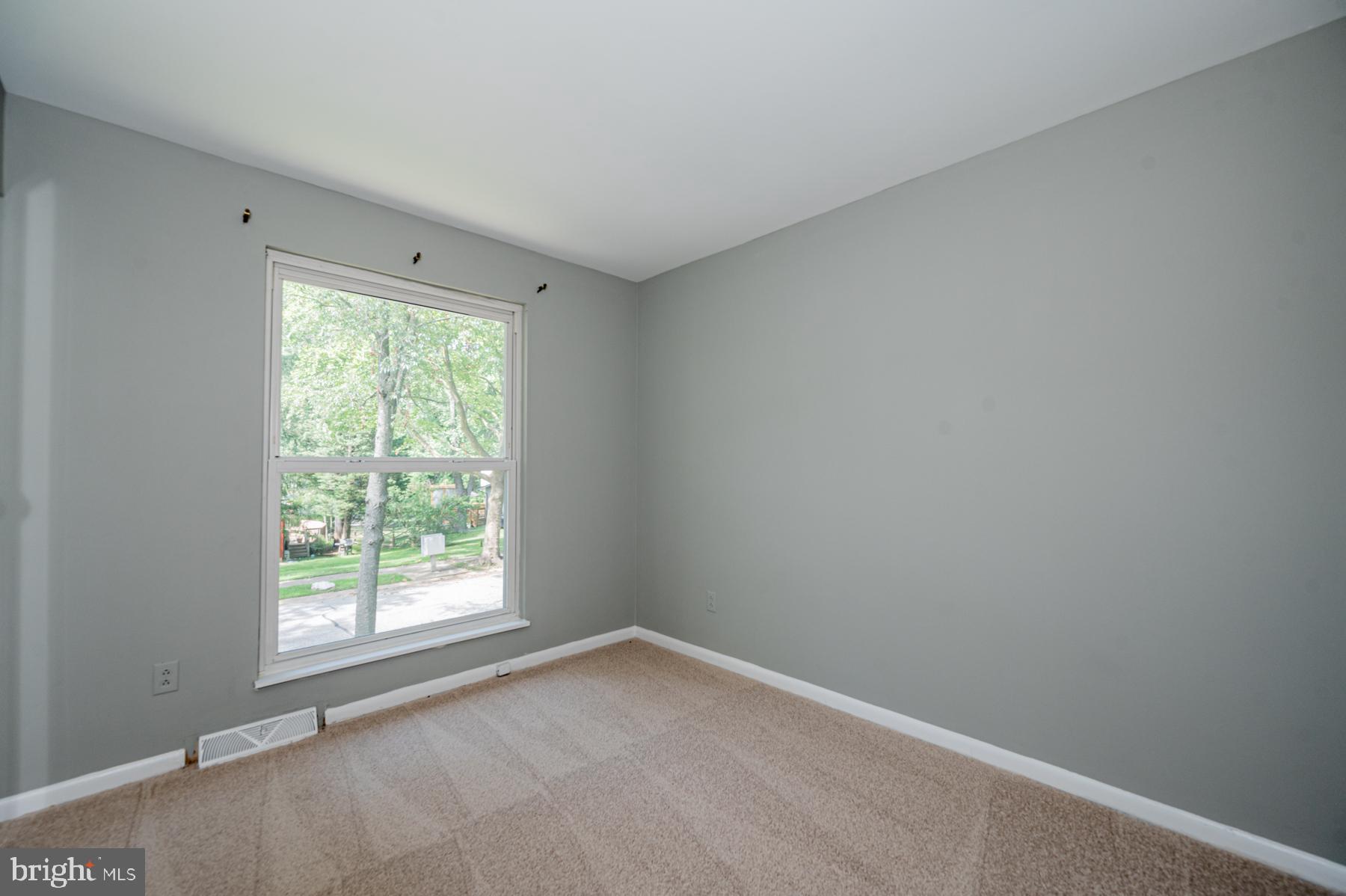 OAKLAND MILLS - Residential