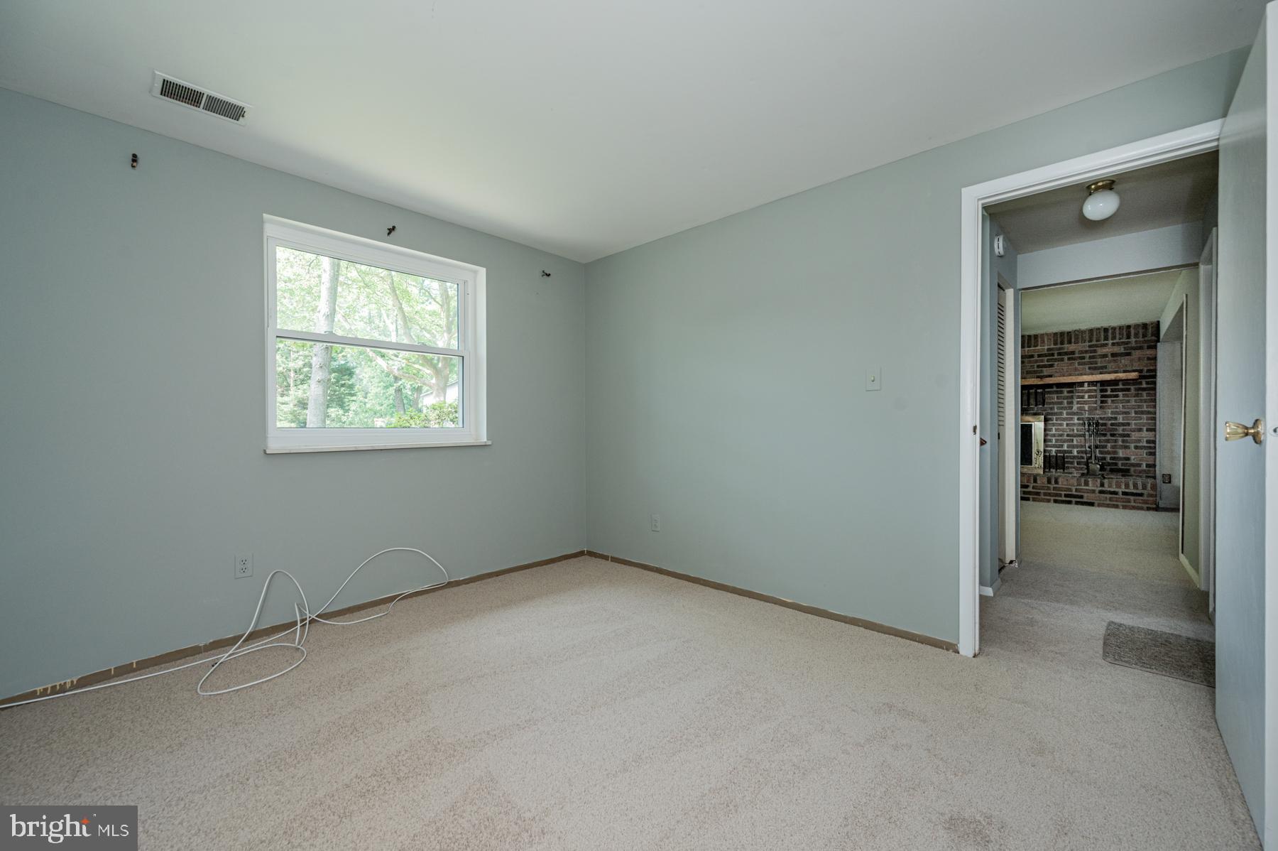 OAKLAND MILLS - Residential