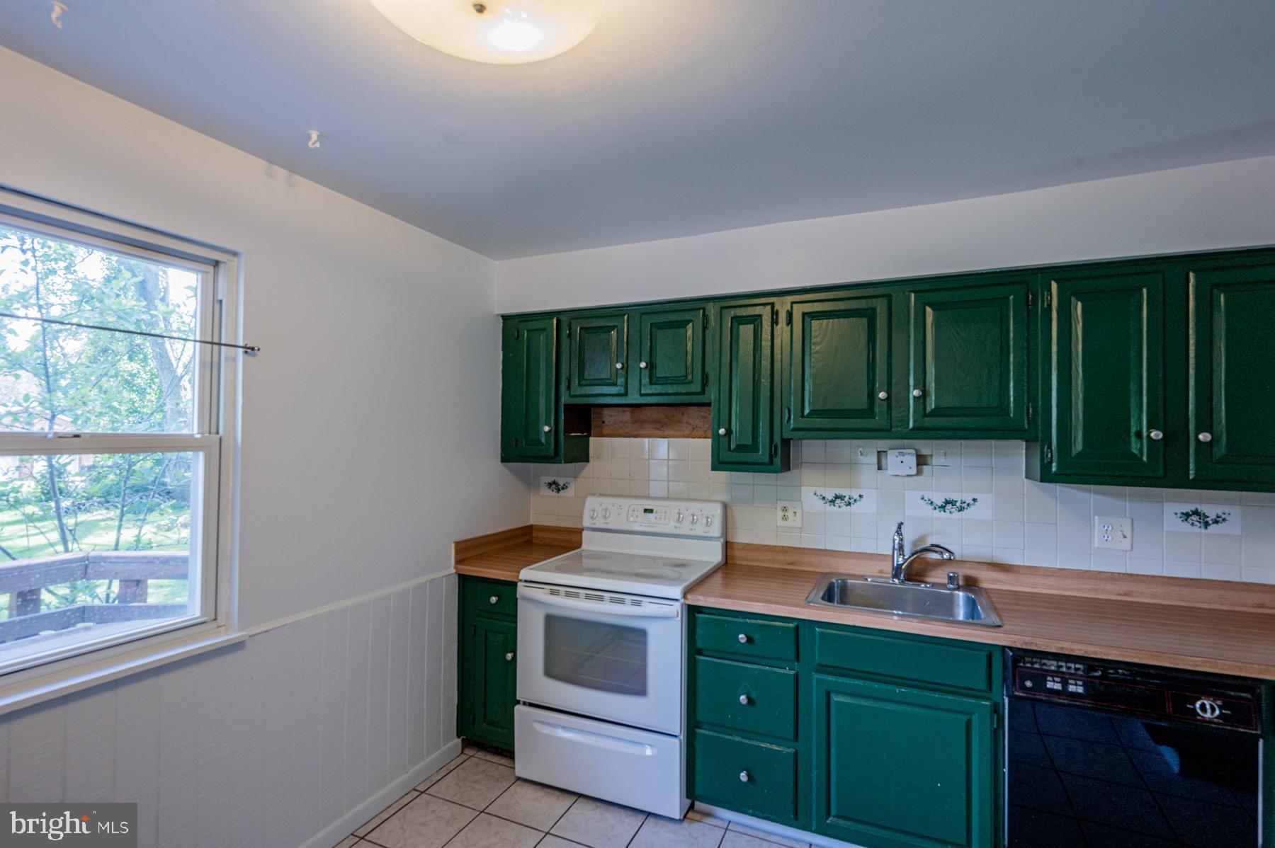 OAKLAND MILLS - Residential