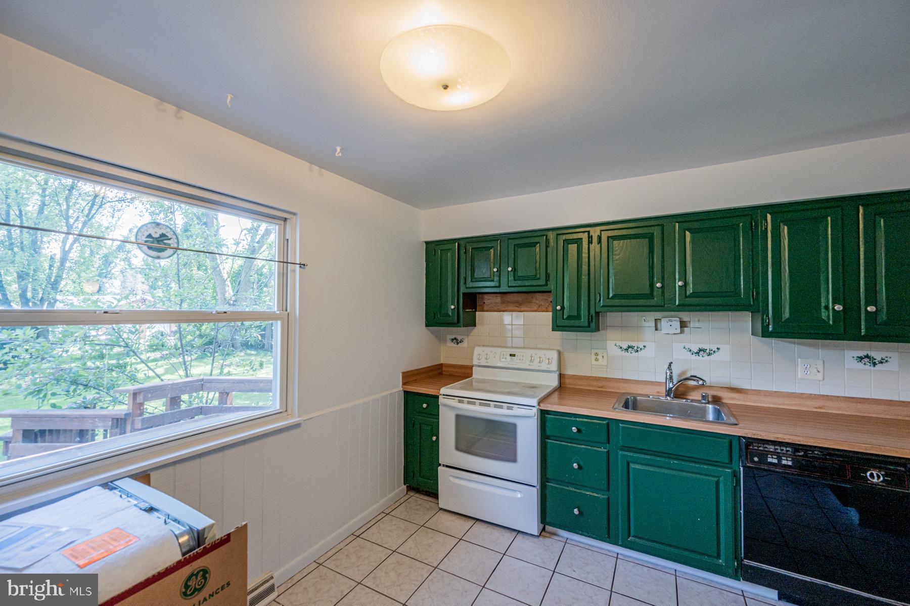 OAKLAND MILLS - Residential