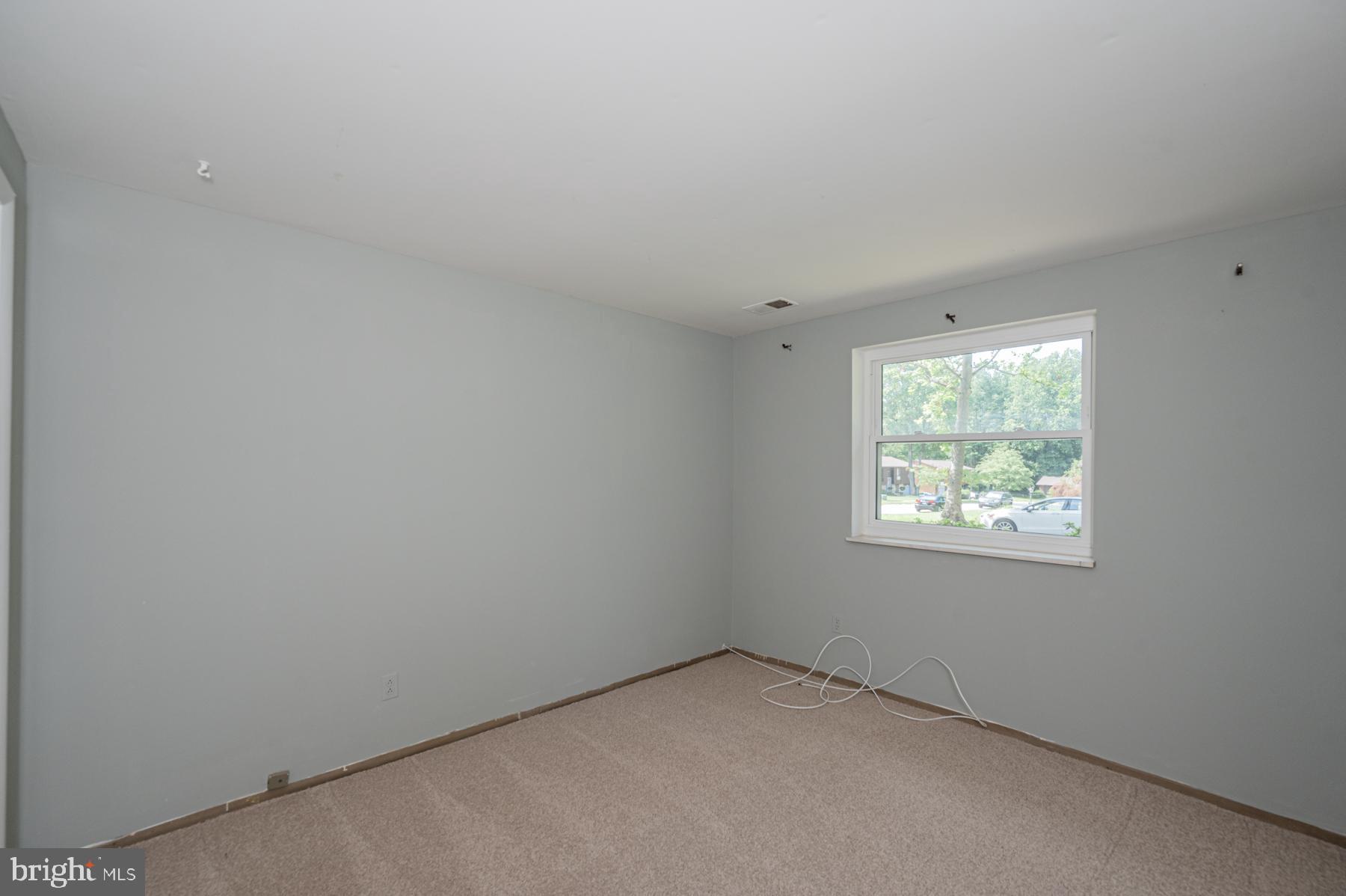 OAKLAND MILLS - Residential