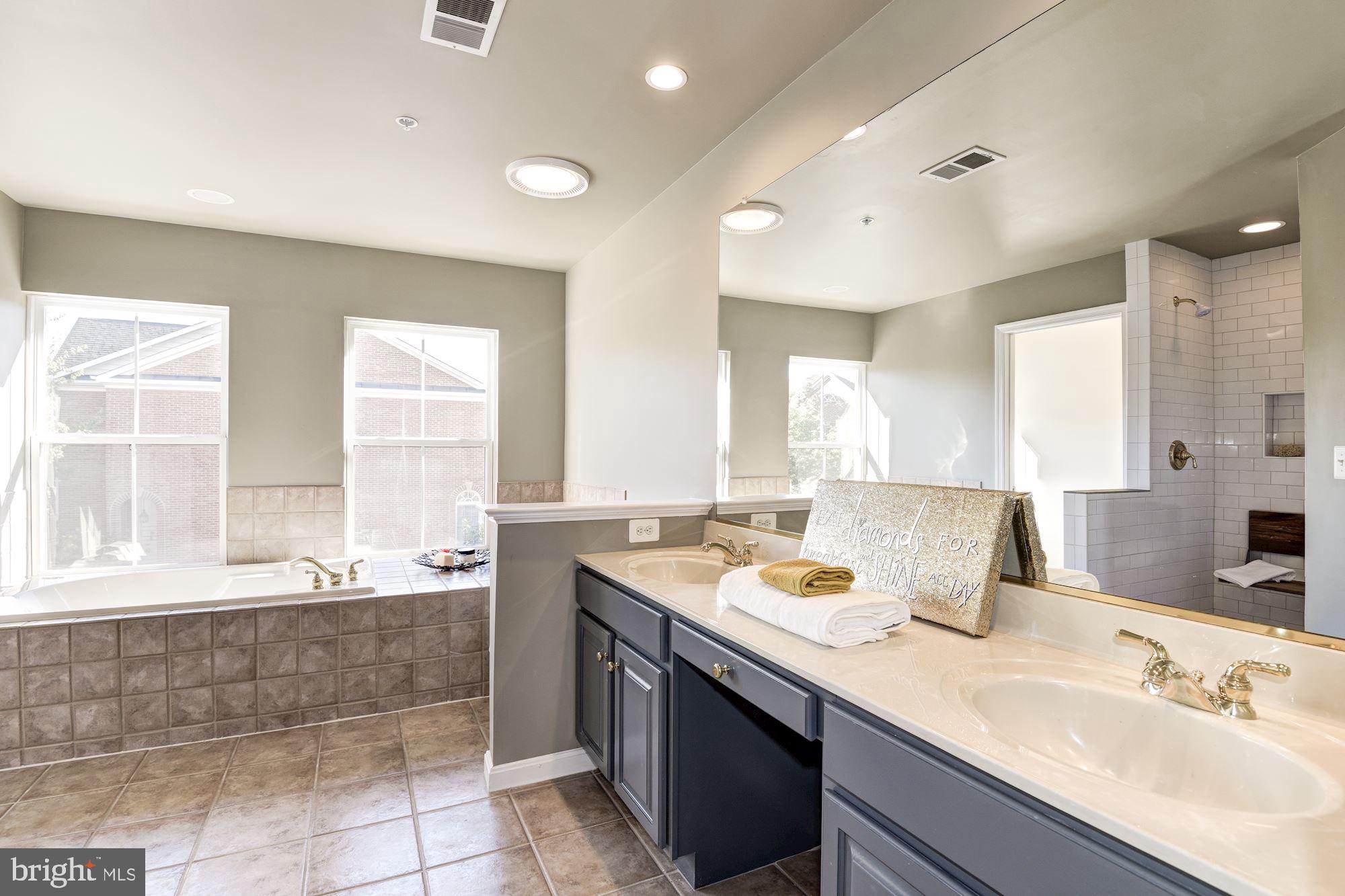 CAMERON STATION - Residential Lease