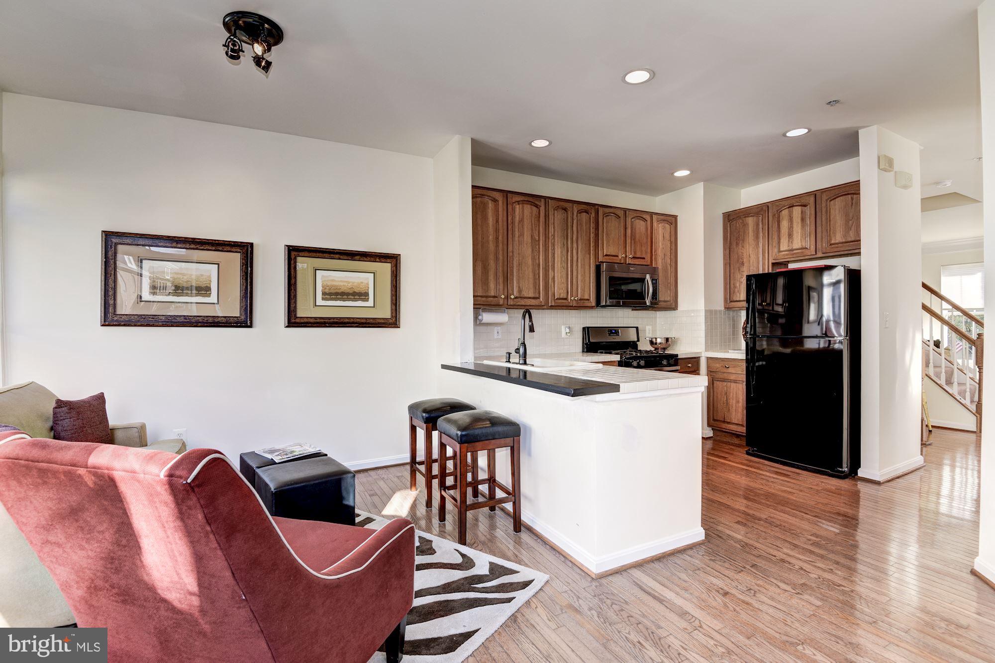 CAMERON STATION - Residential Lease